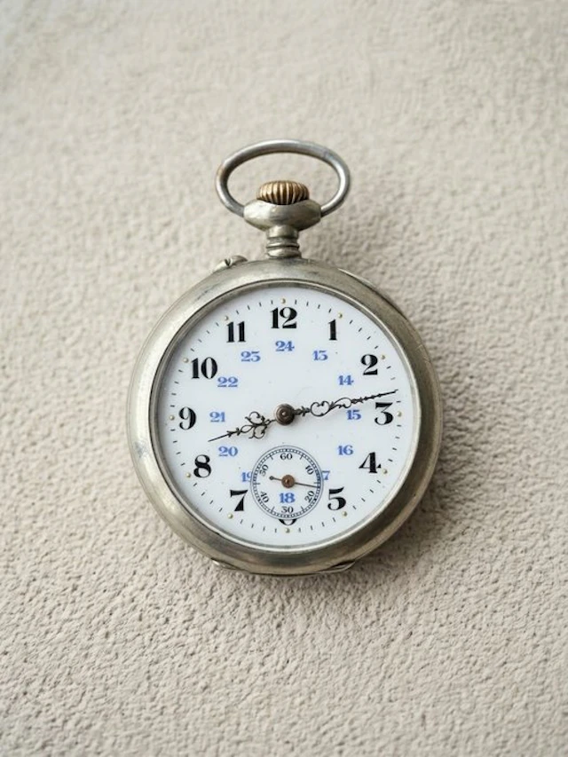 Montre de poche ancienne de style Lépine – Cadran 24...