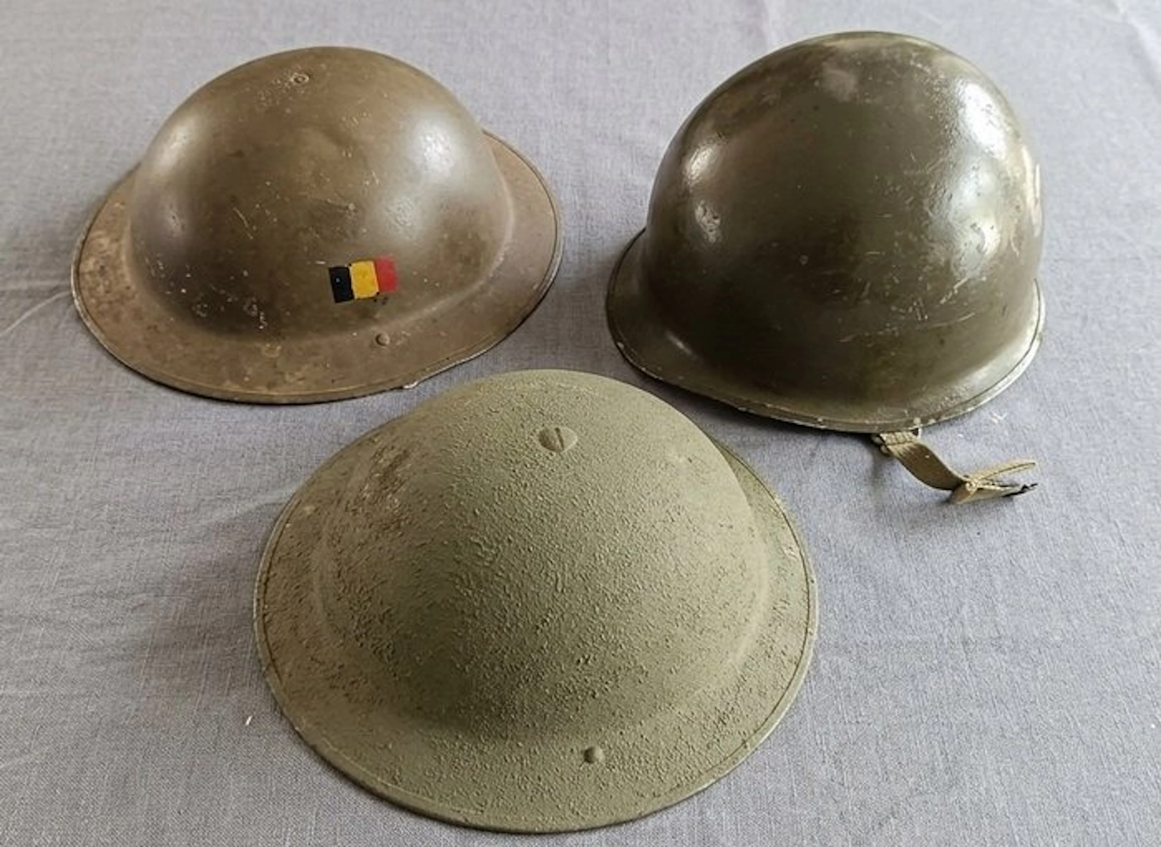Belgium - Military helmet - Army helmets set