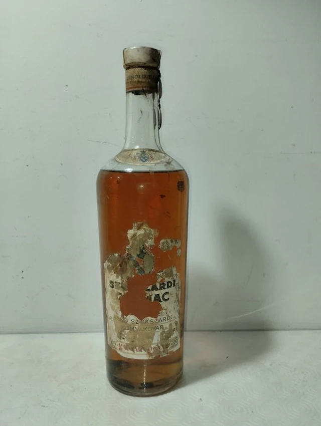 Elso Szekszardi Konyakgyar - Doppio Sigillo Fasci - b. 1933-1944 - 1.0 Litre