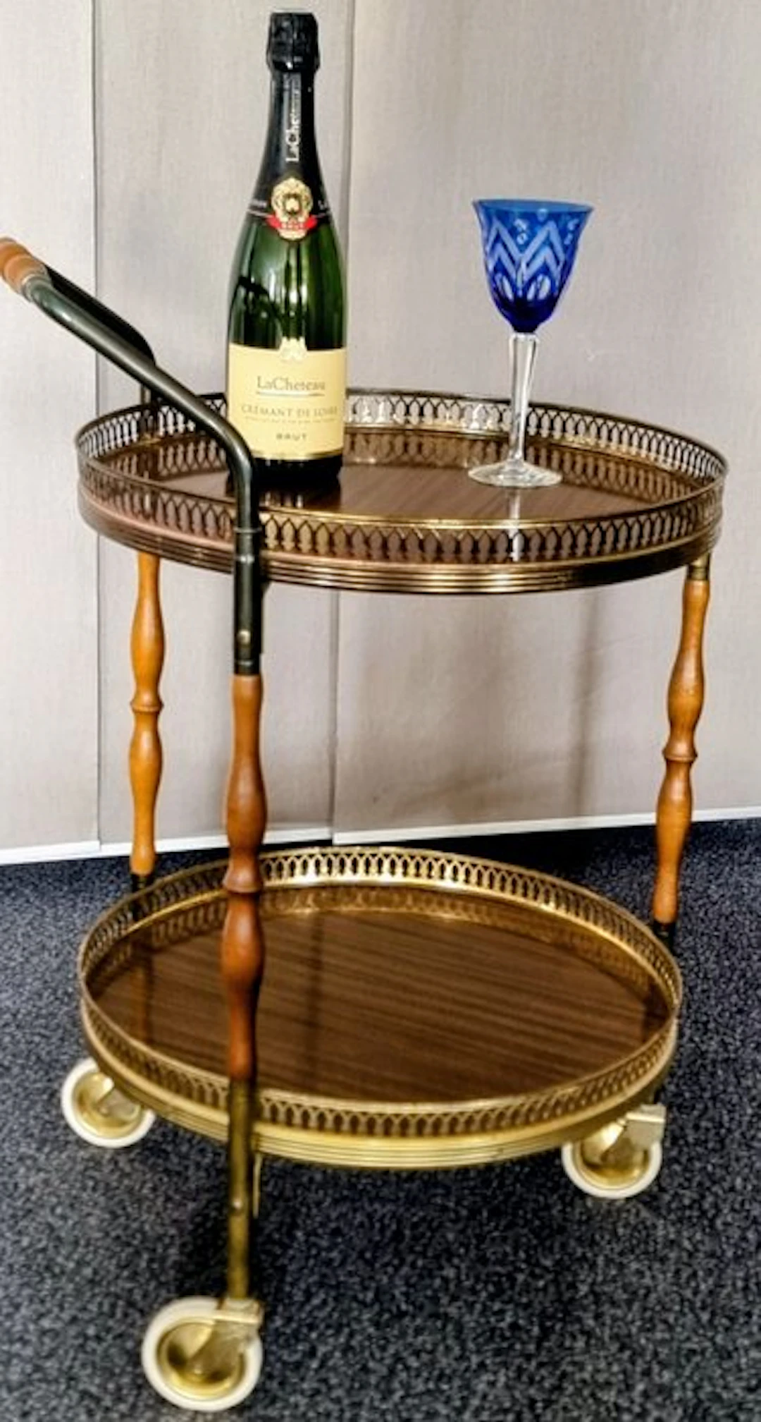 Serving trolley - Brass, Wood - Simply beautiful...