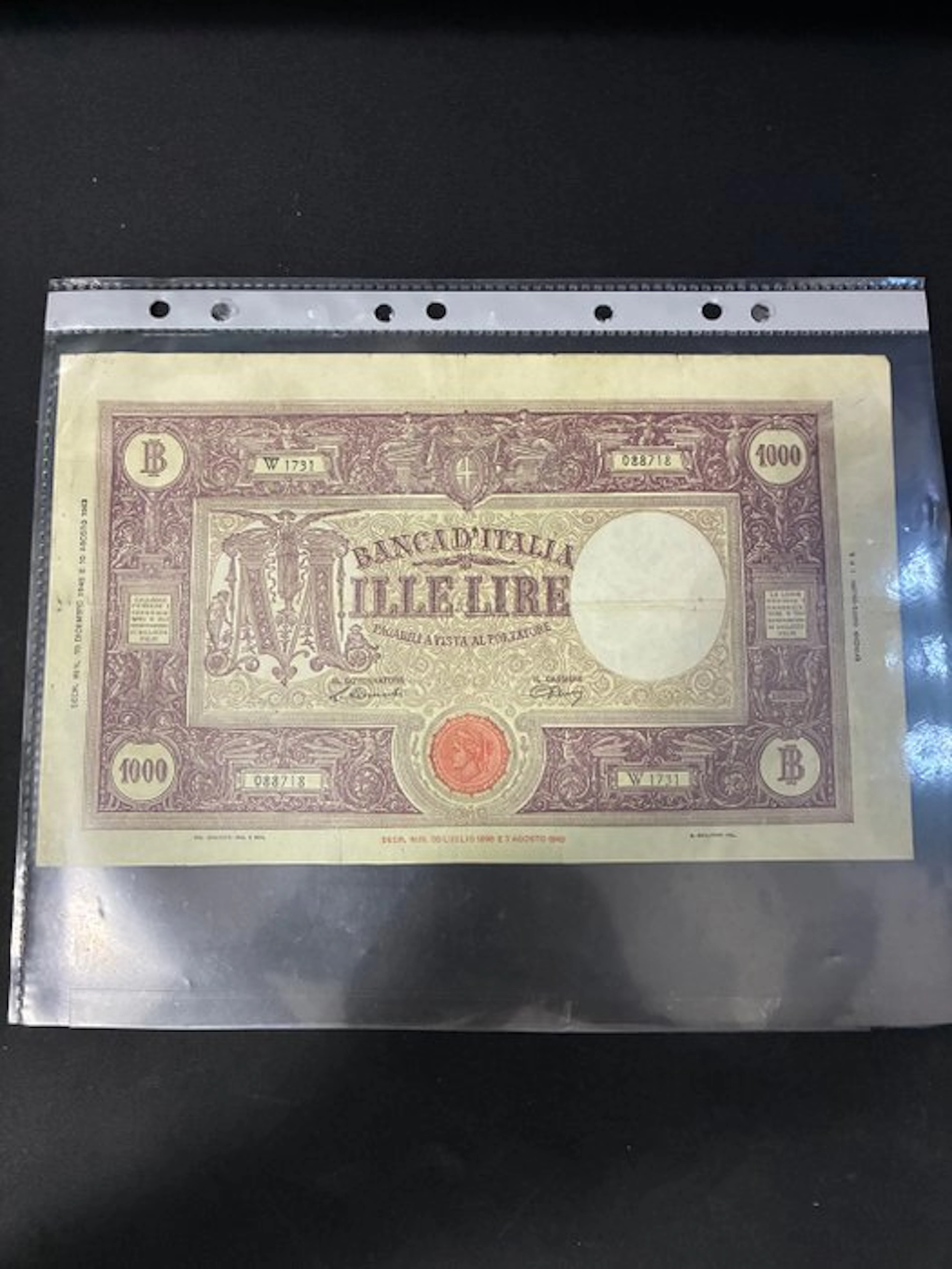 Italy. - 52 Banknotes / coupons - various dates