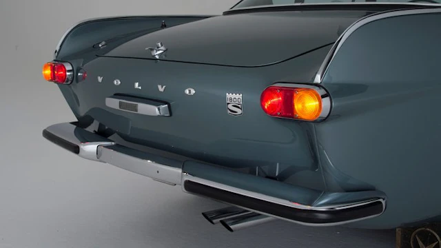 Norev 1:18 - Model sports car - Volvo 1800 S (1969) - Limited to 500 pcs.
