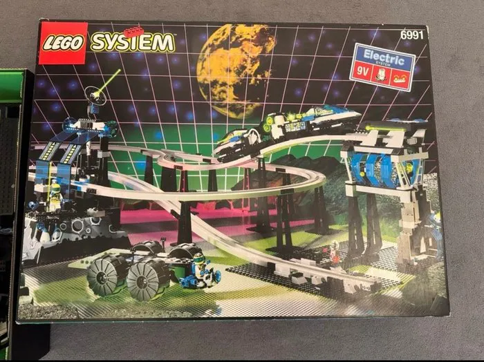 LEGO Set - 6991 - Classic Space - Monorail Transport Base - Unitron