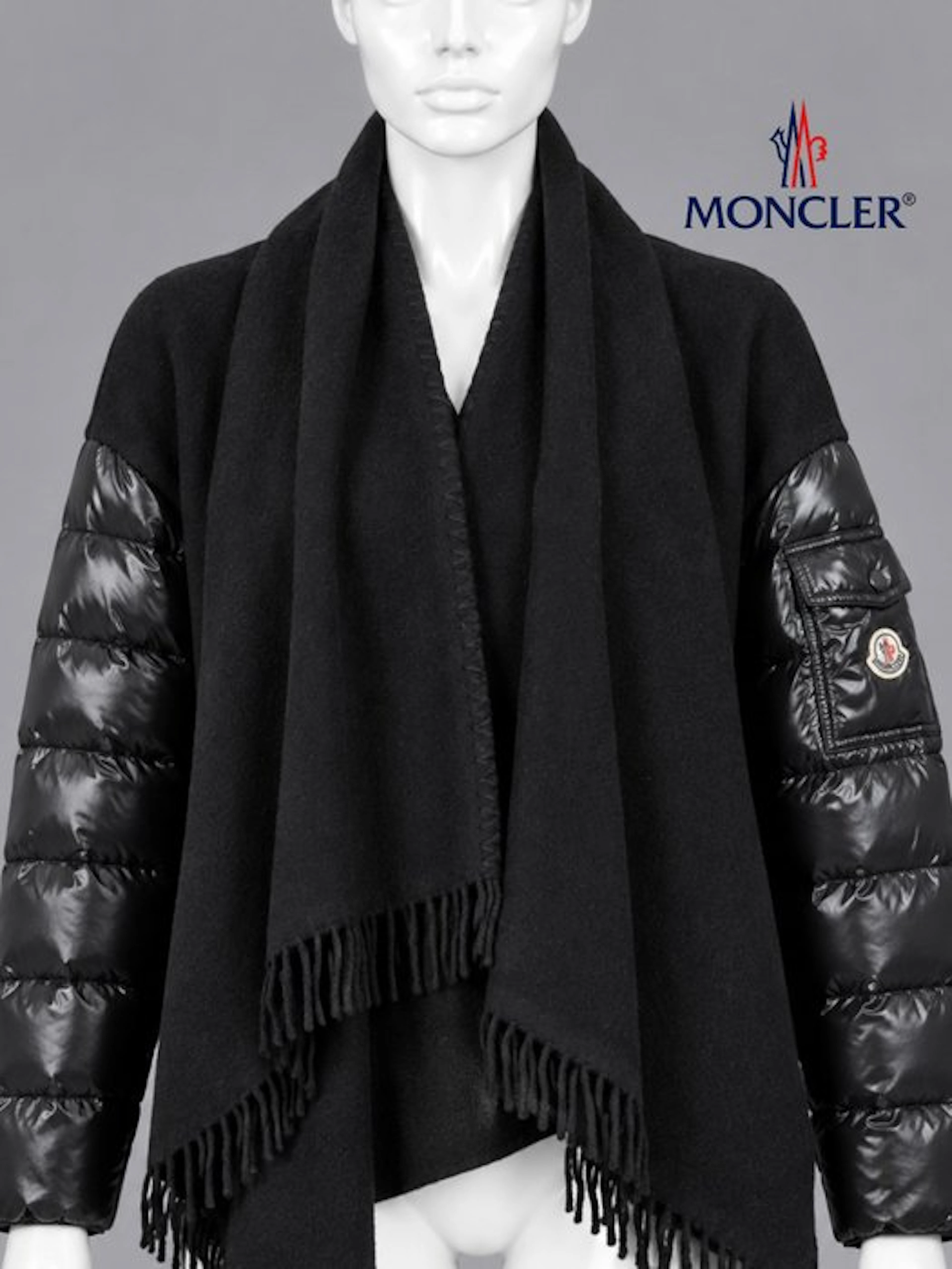 Moncler - Cape