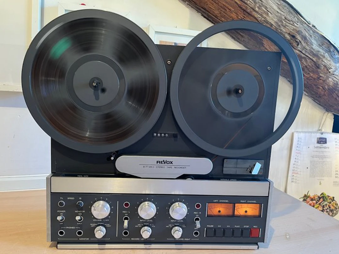 Revox - B77 2-Track Direct-Drive Stereo Reel to reel deck 26 cm