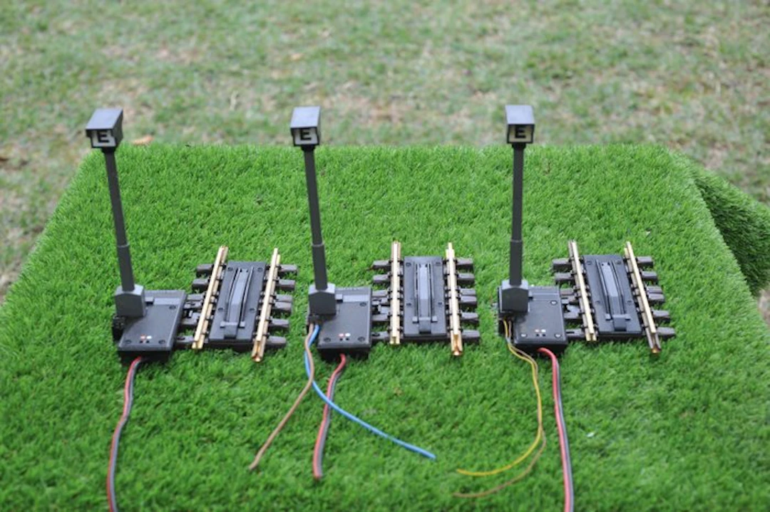 LGB G - Model train tracks (3) - Set of roadway sections...
