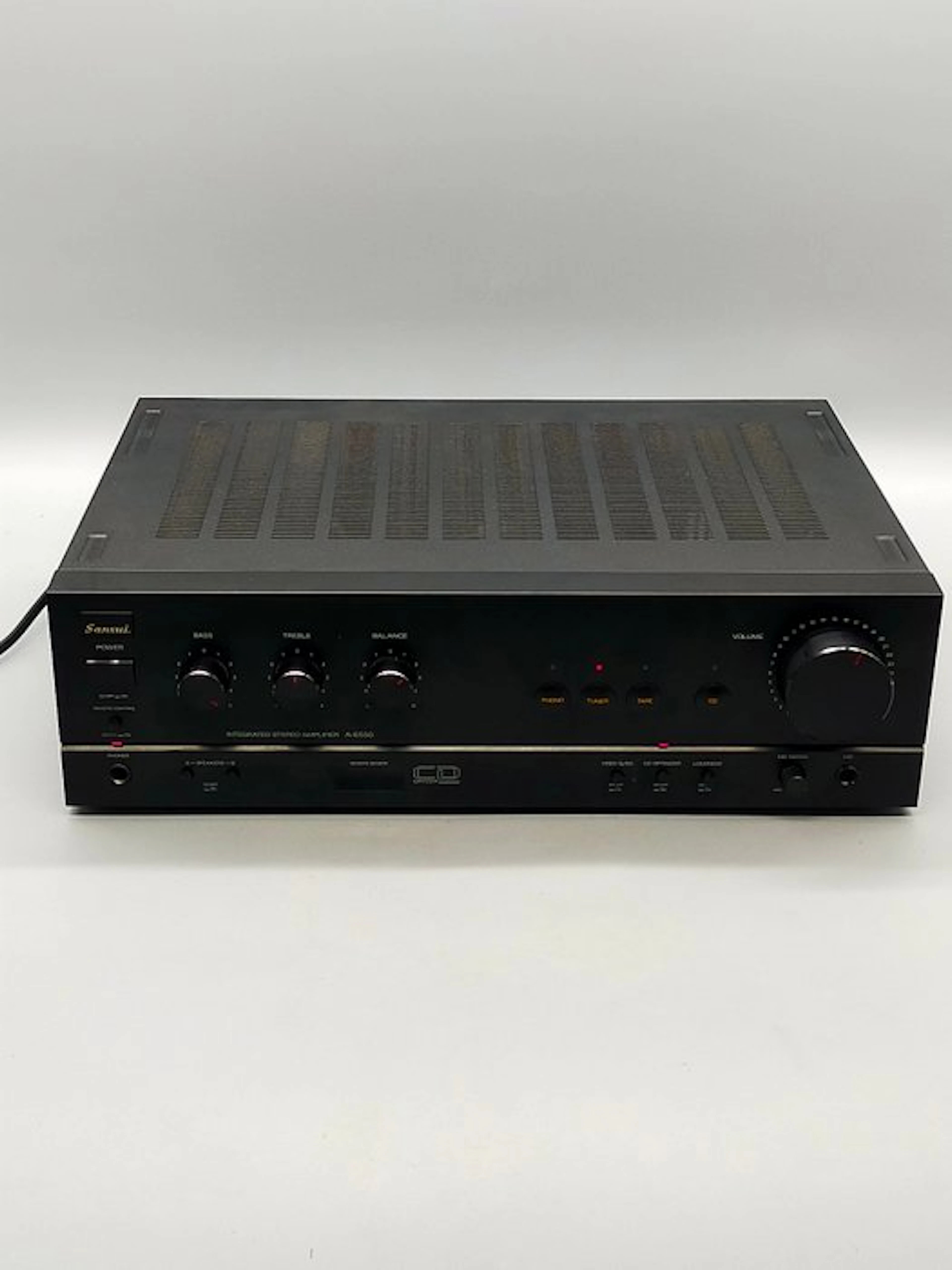 Sansui - A-E550 Solid state integrated amplifier