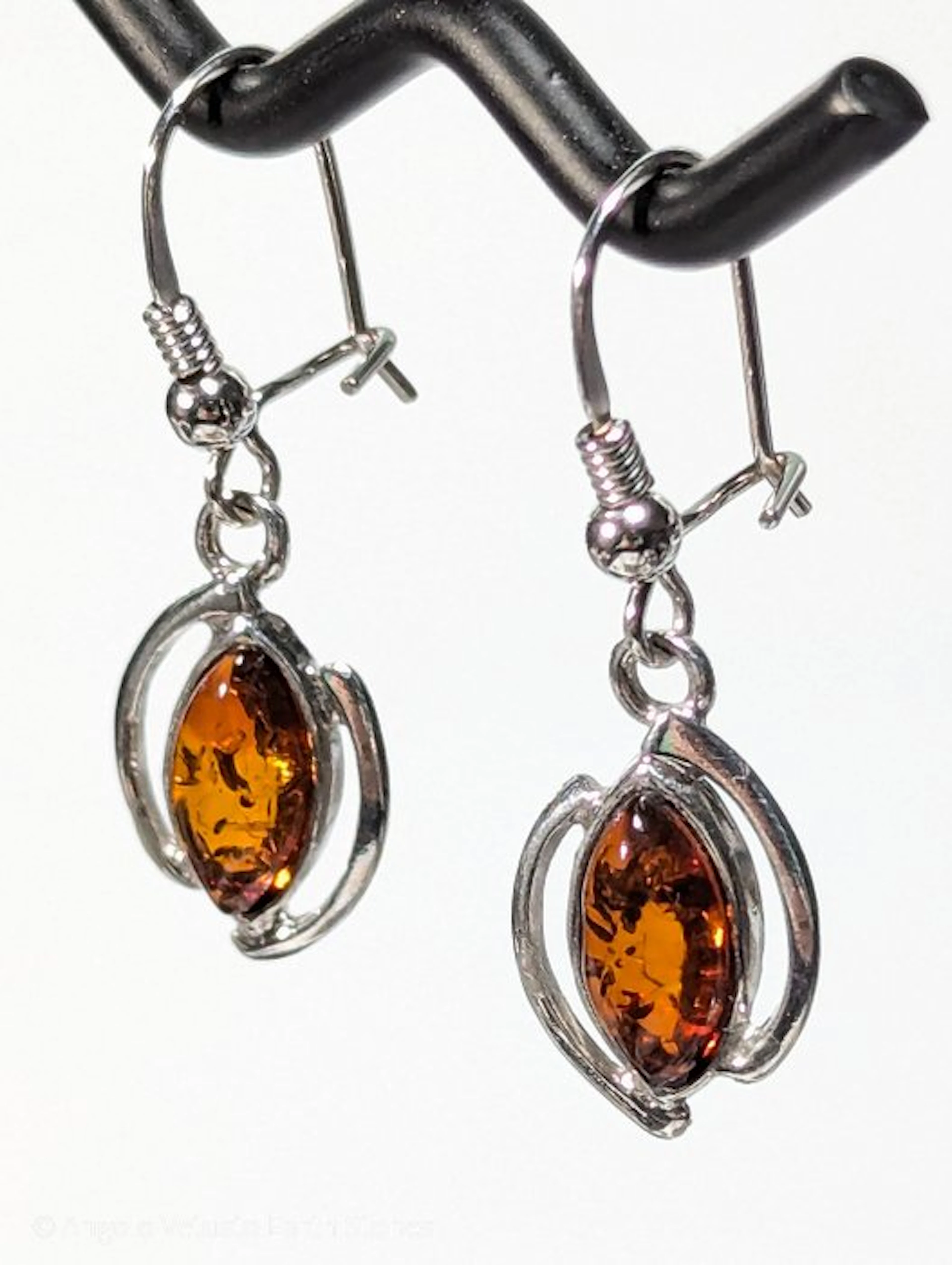1.75 g - Natural Baltic Amber Earrings – 925 Sterling Silver