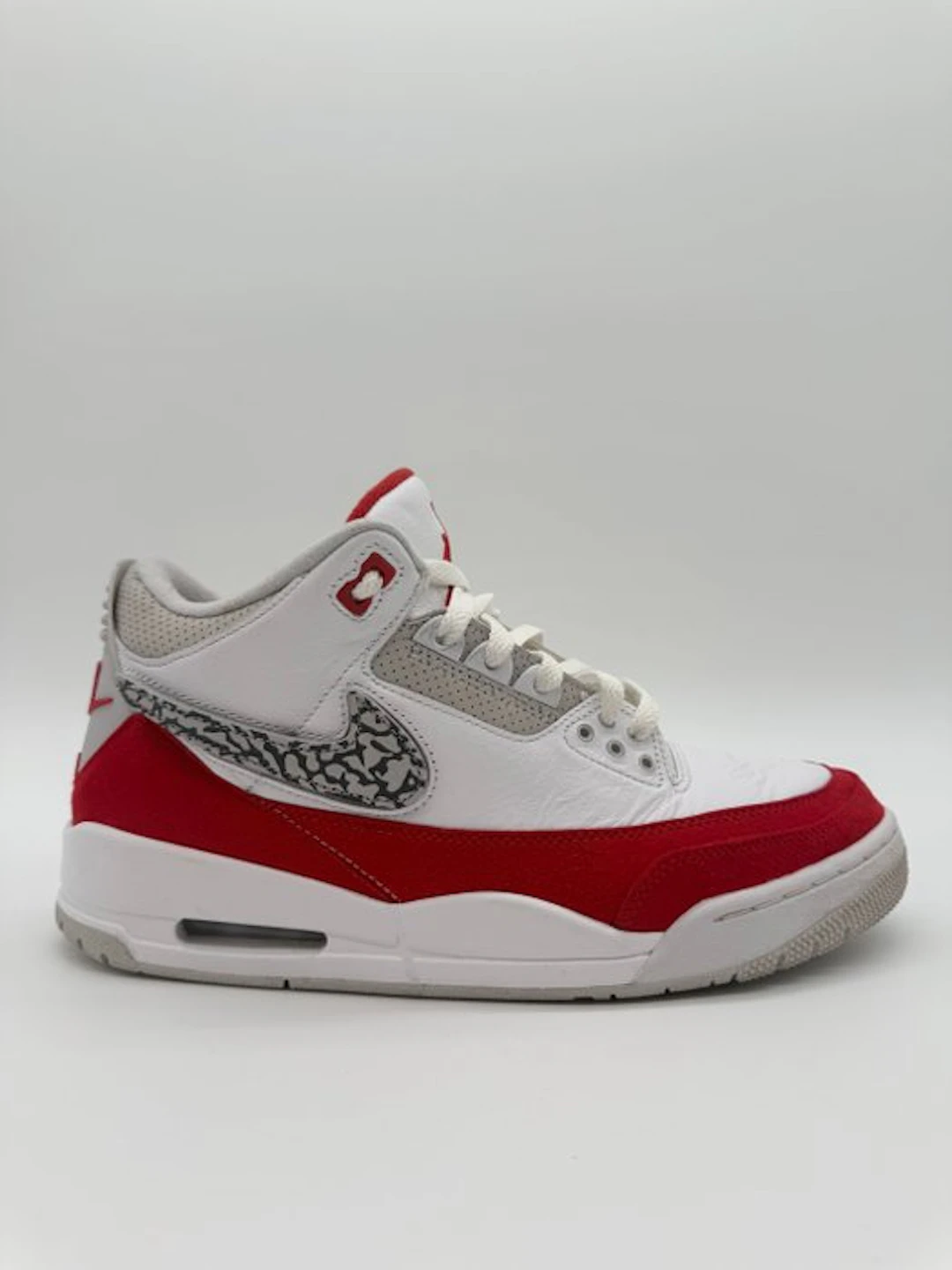Nike - Jordan 3 Retro Tinker White University Red - Sneakers - Size: EU 42.5