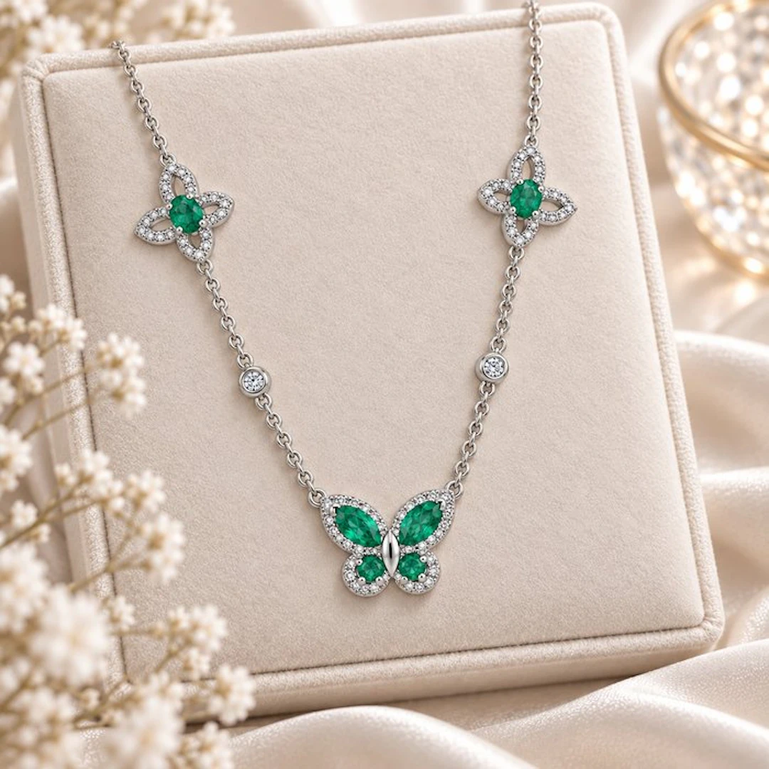 No reserve price - Necklace Gold-plated Emerald - Topaz - 18kt Gold Plated