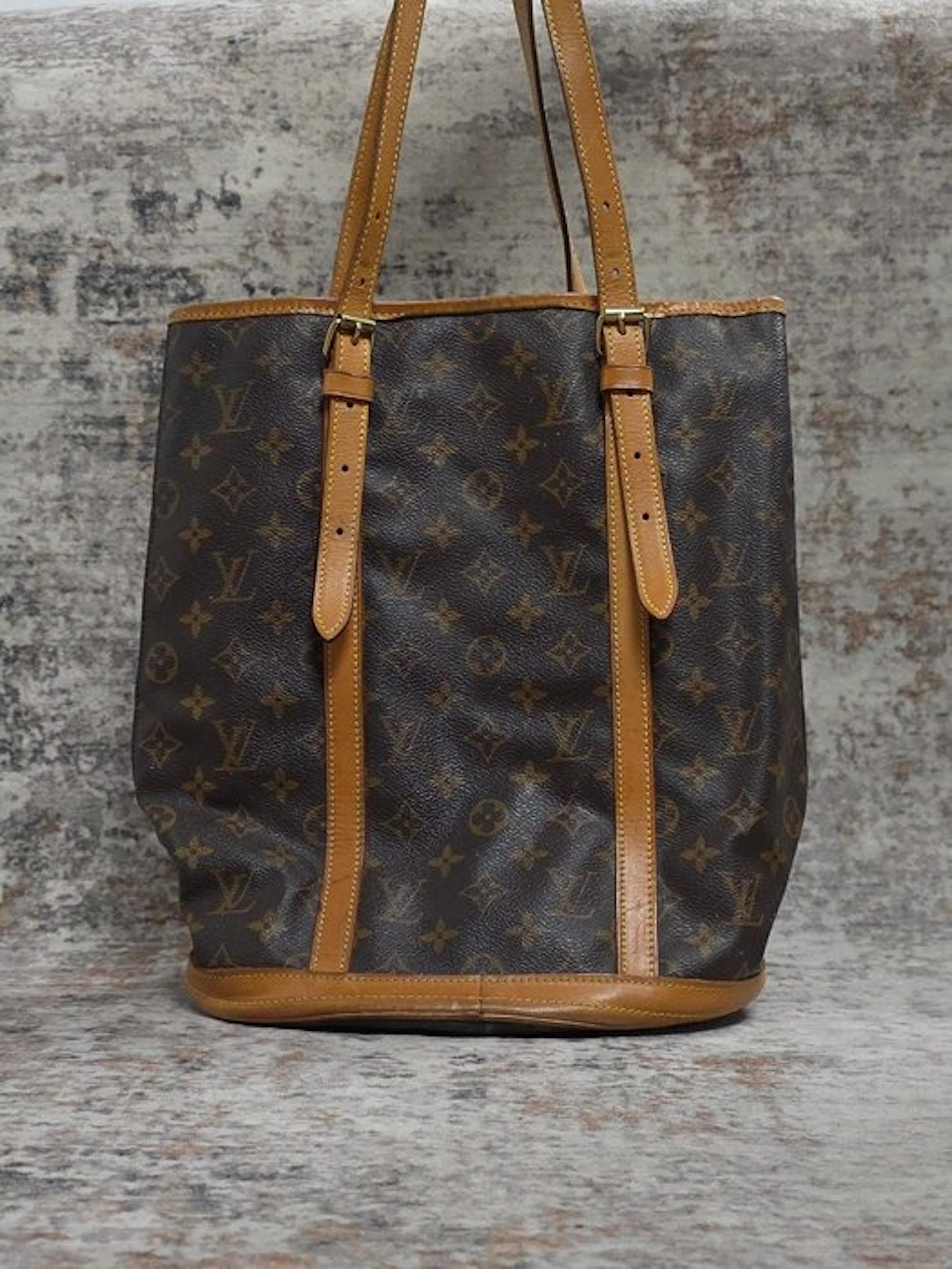 Louis Vuitton - Bucket - Handbag