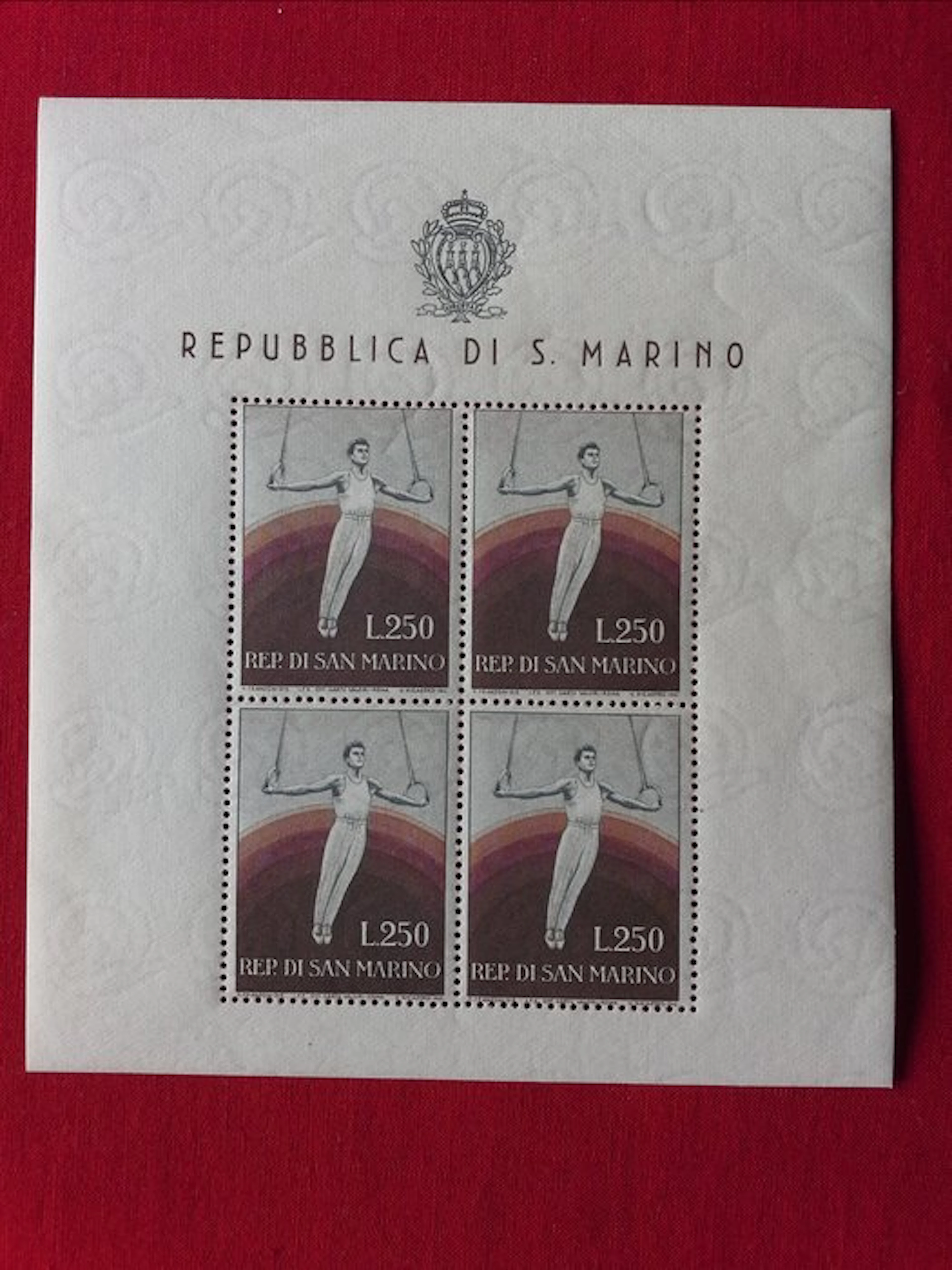 San Marino 1955 - Miniature sheet 250 lire Gymnast *** MNH Perfect