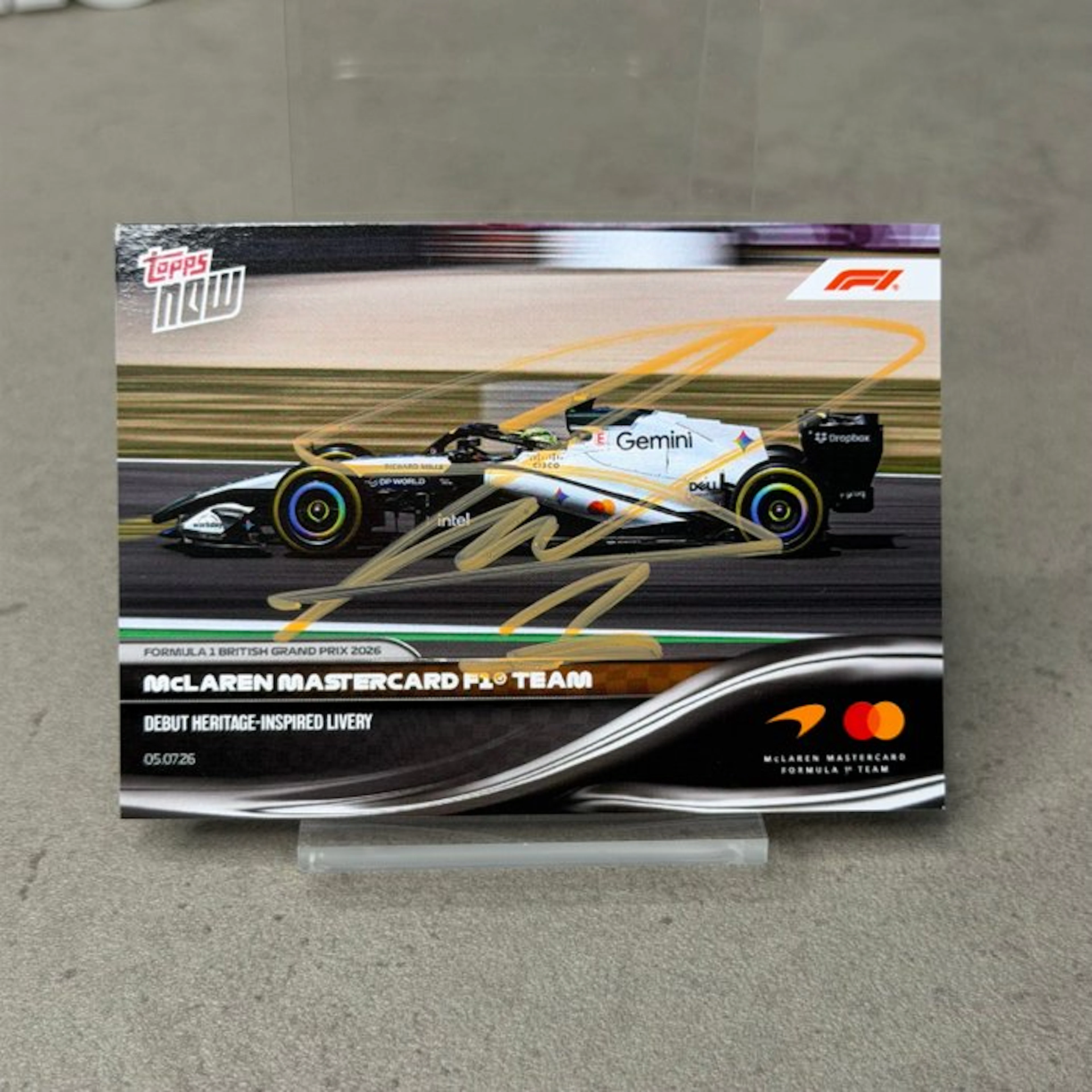 Mclaren - Topps Now - Debut Heritage - Inspired Livery...