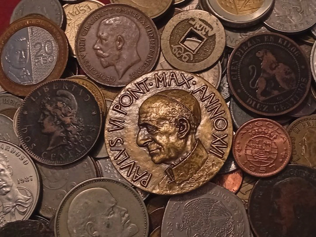 World. Large lot of World Coins, 1800 to présent. (No reserve price)