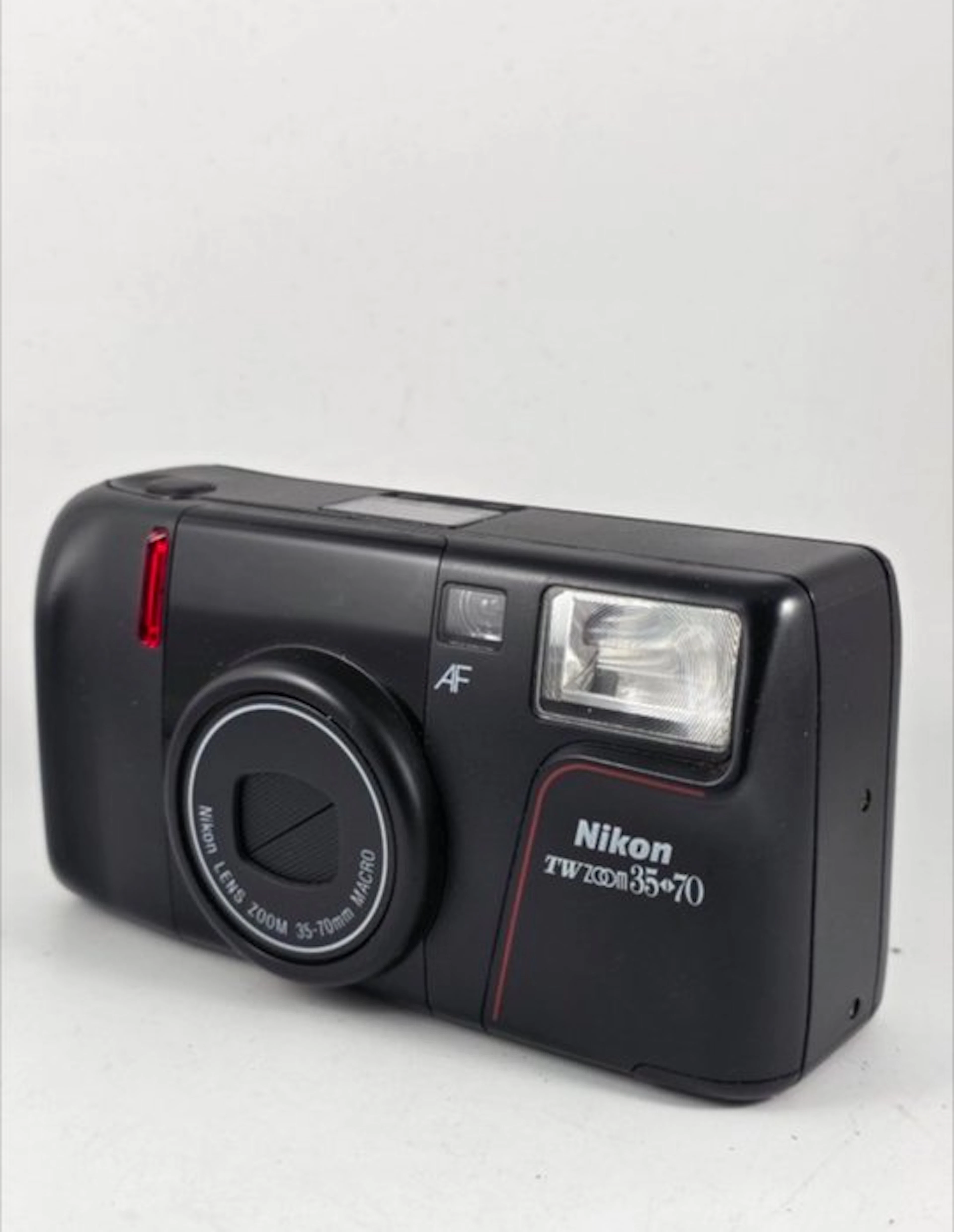 Nikon TW zoom 35-70 Analogue camera