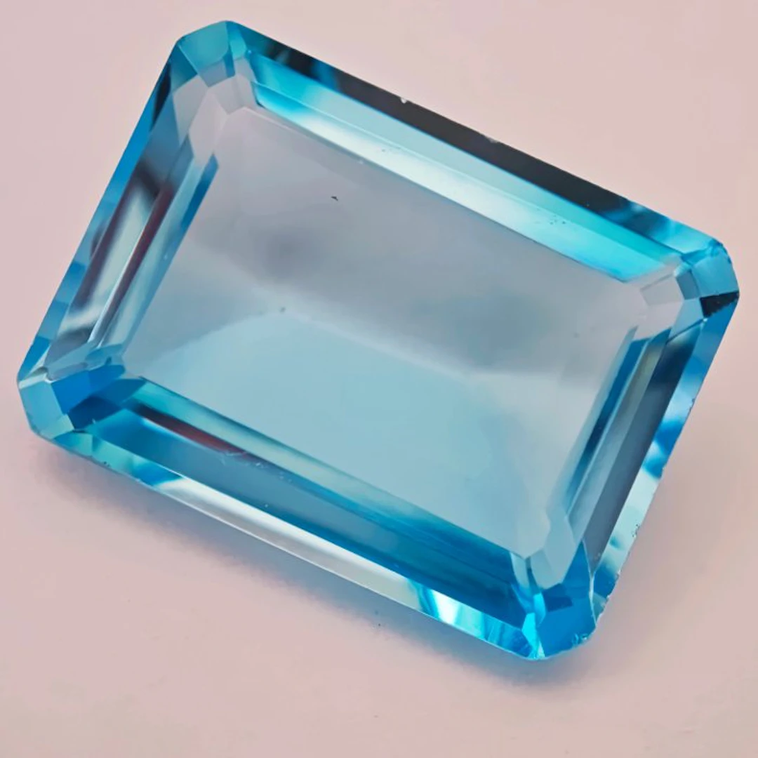 No reserve price Topaz - 27.89 ct - Antwerp Laboratory...