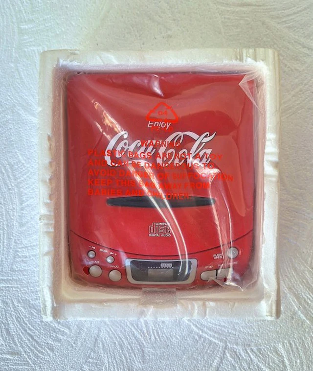 Coca-Cola - Portable Slim Size CD player