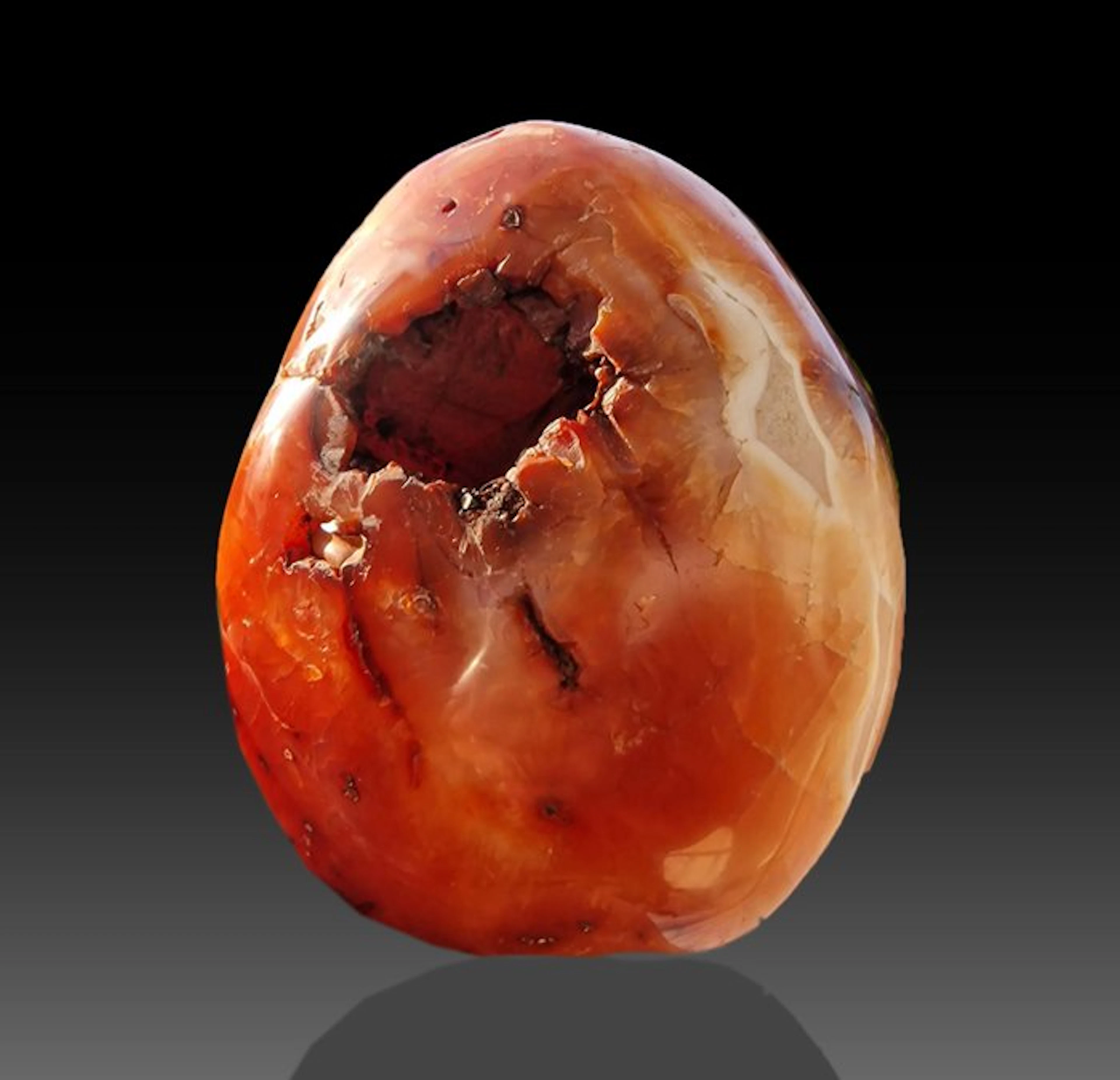 Large Natural Carnelian Freeform Sculpture – Polished...