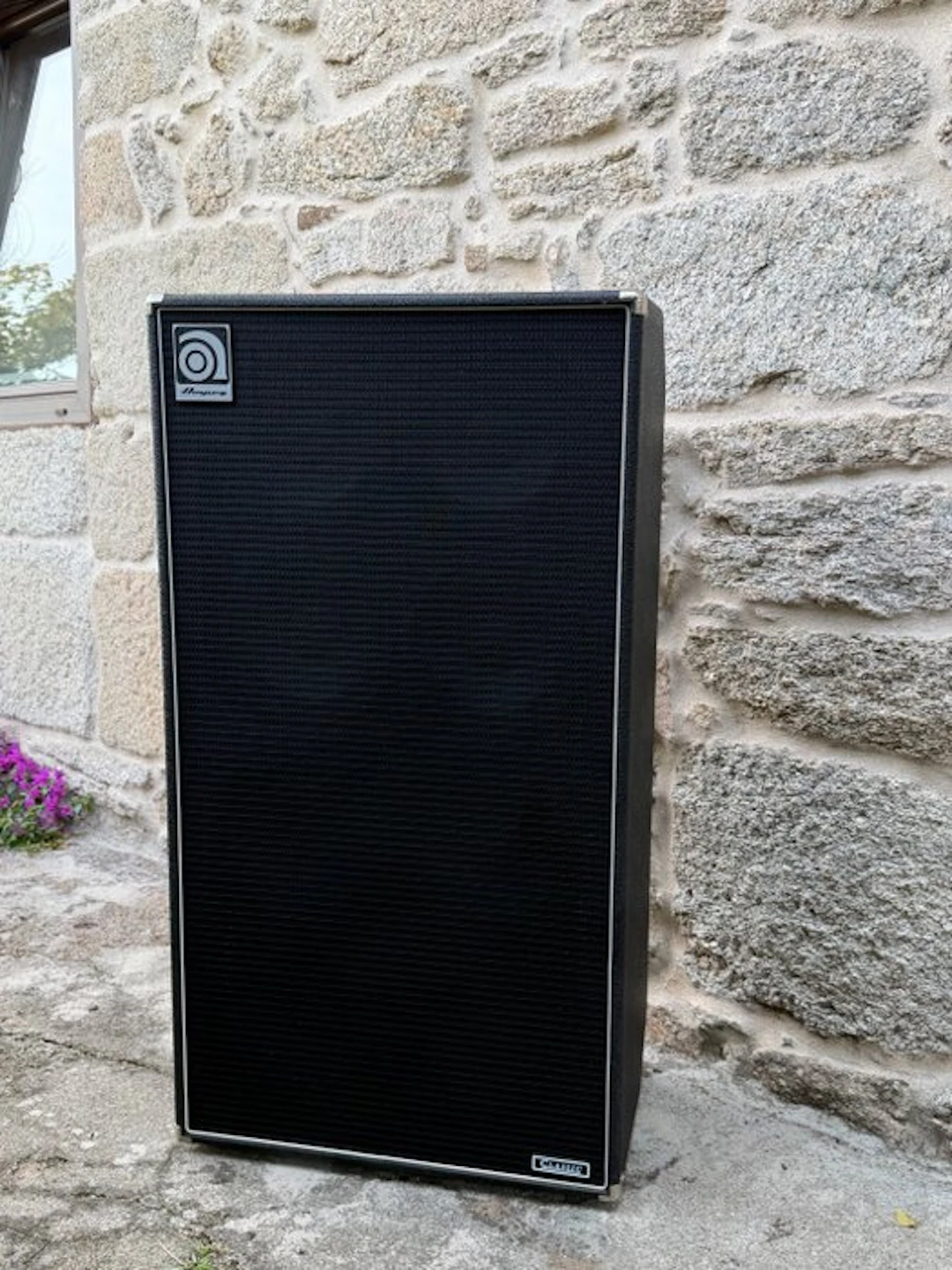 Ampeg - Number of items: 1 - Bass cabinet - 2020 (No reserve price)