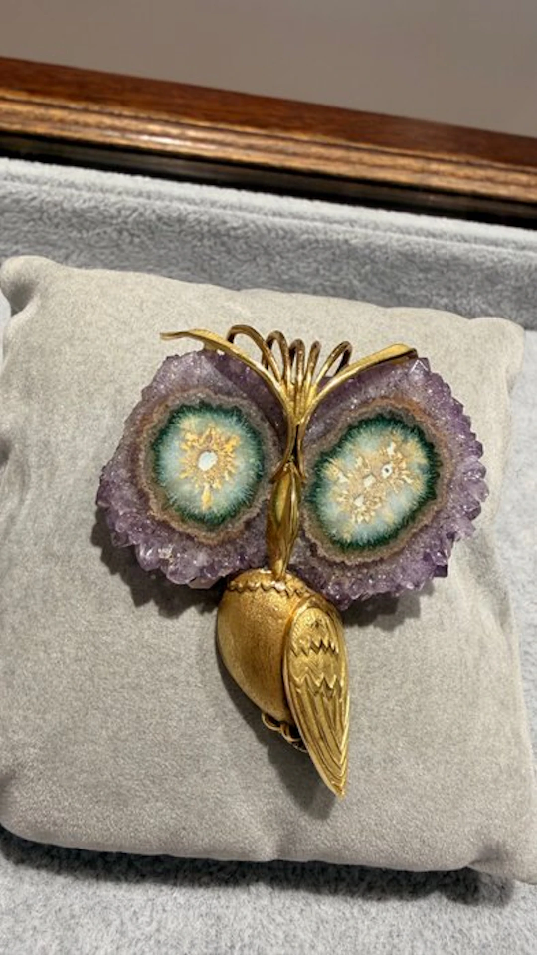 Jewellery pin - 18 kt. Yellow gold, Amethyst (geode) Amethyst