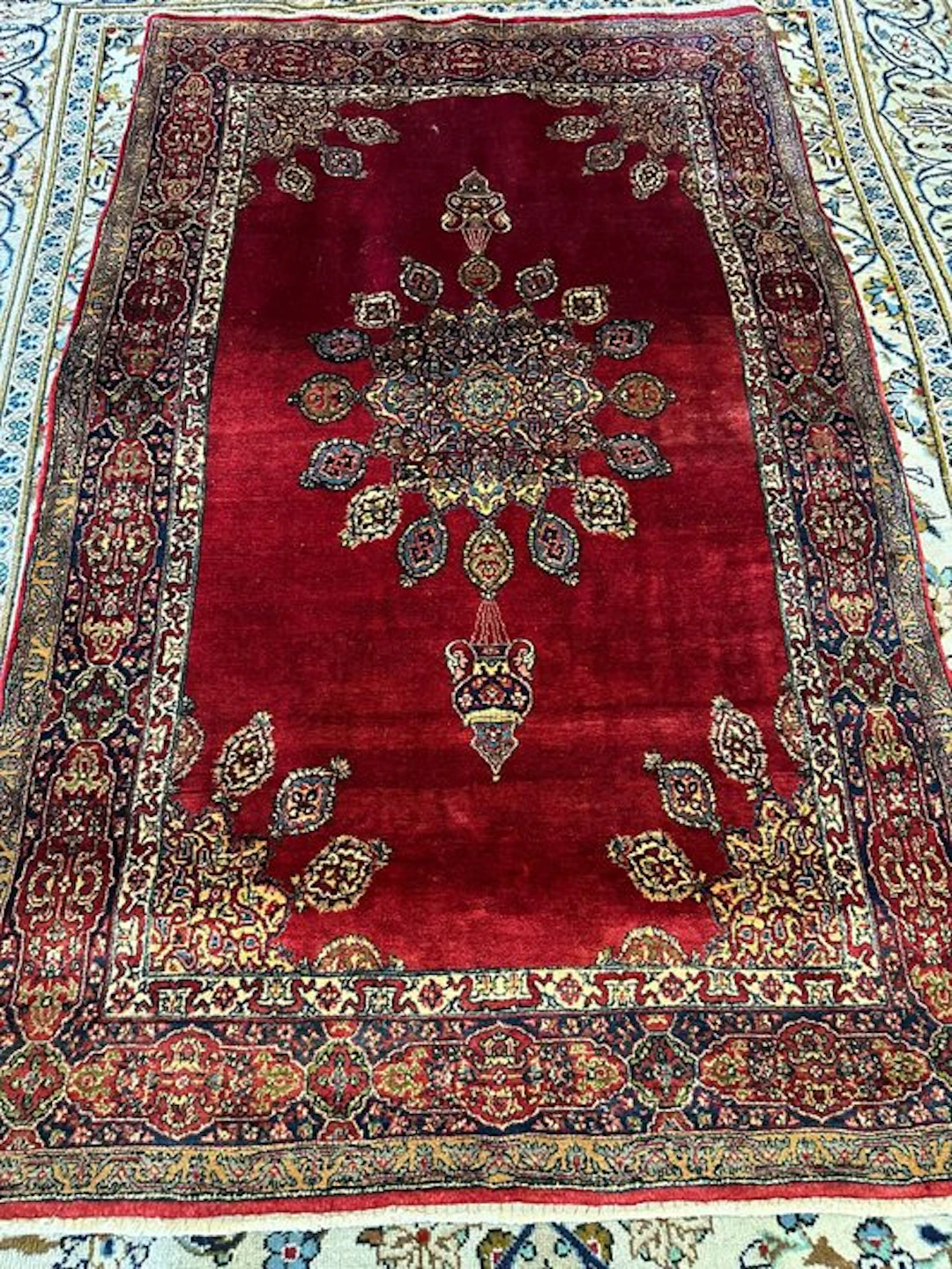 Carpet - 173 cm - 106 cm