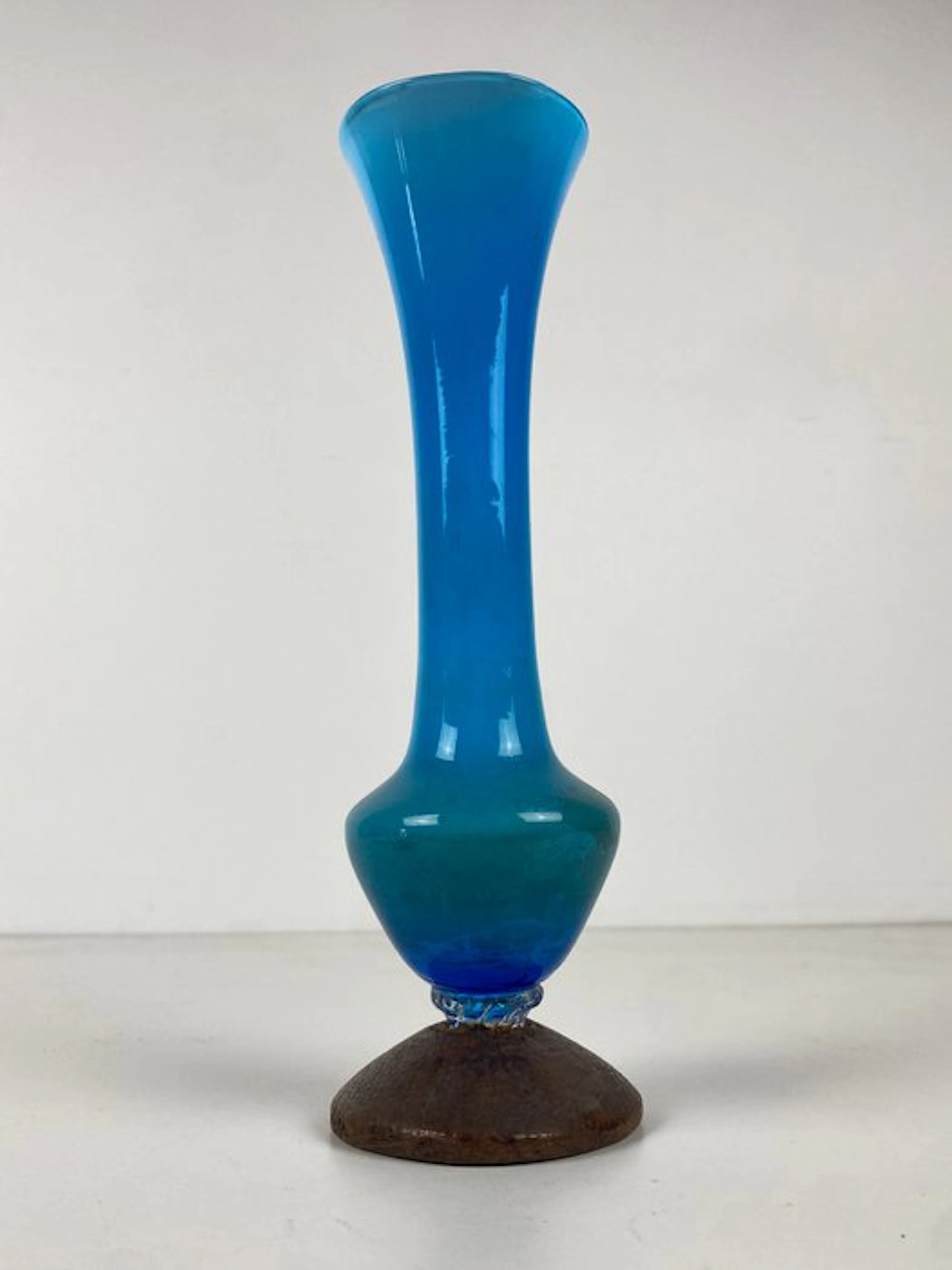 Vase - opaline, Wood