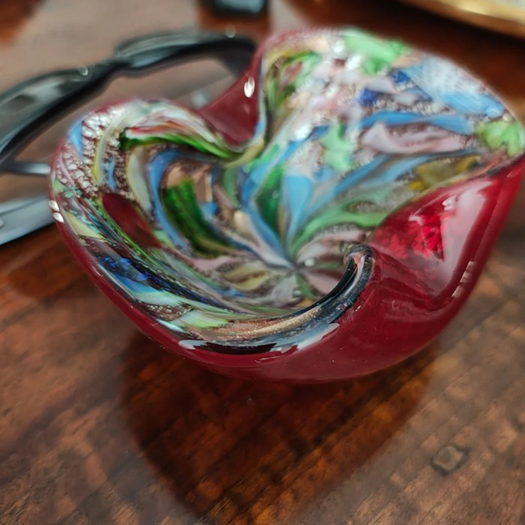 Ashtray - Murano glass - Extremely decorative.