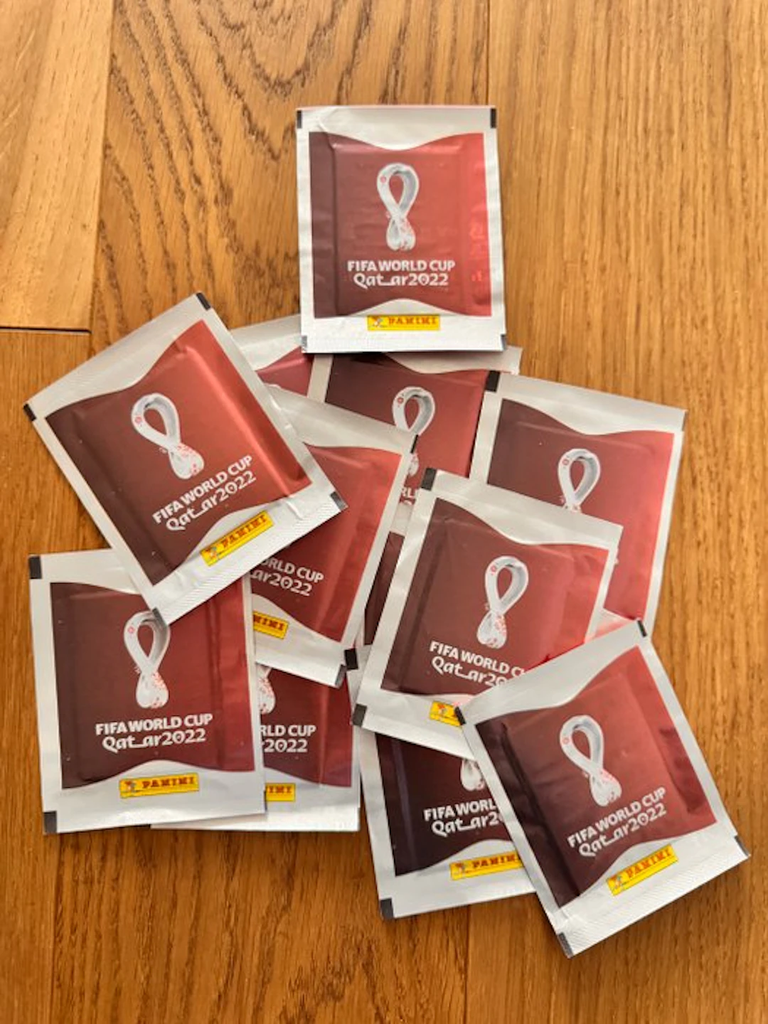 Panini - 50 Blister pack - 50 pacchetti Qatar 2022 mbappe Messi Ronaldo