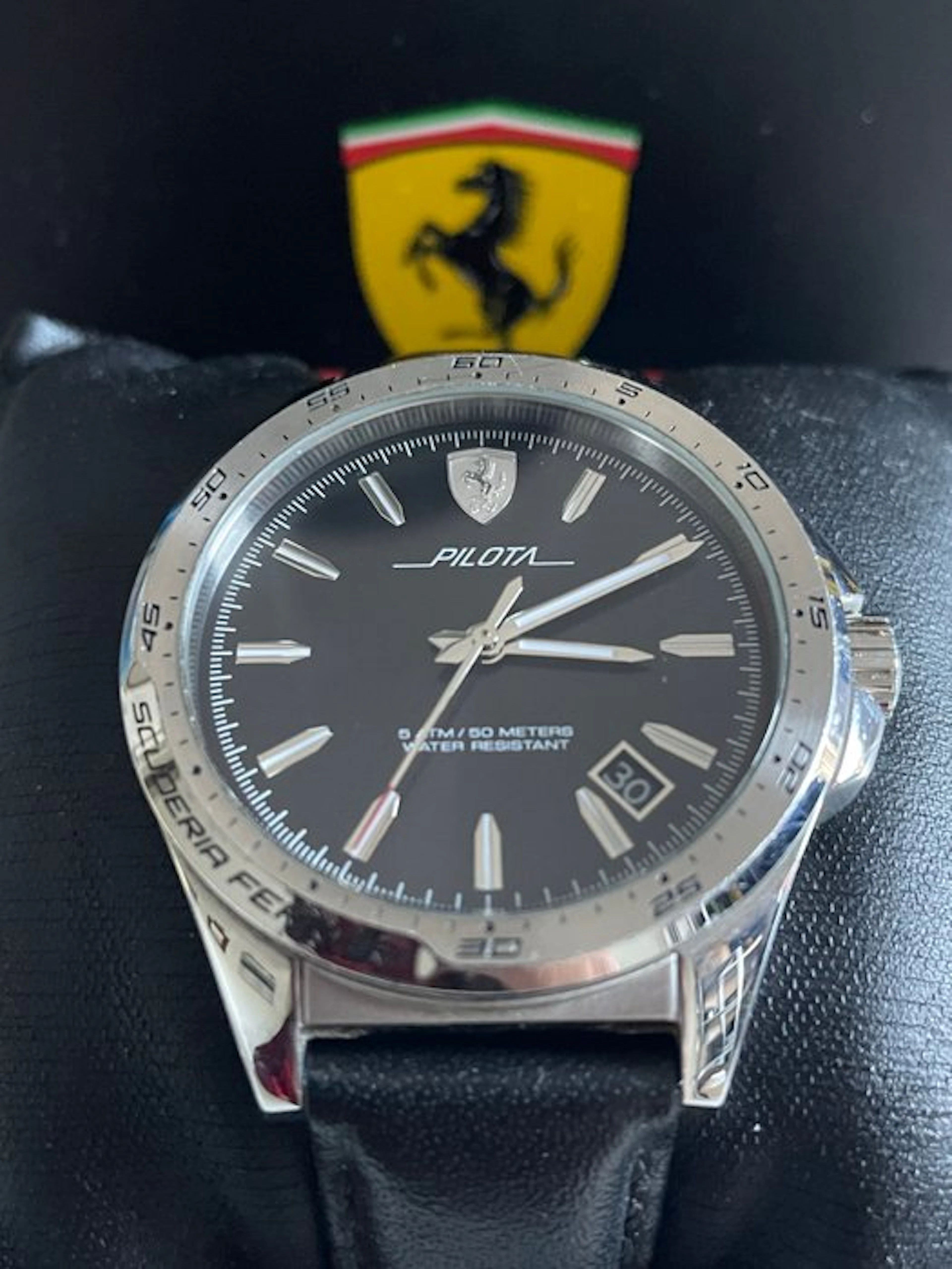 Wristwatch - Ferrari - Collection Pilota metal black...