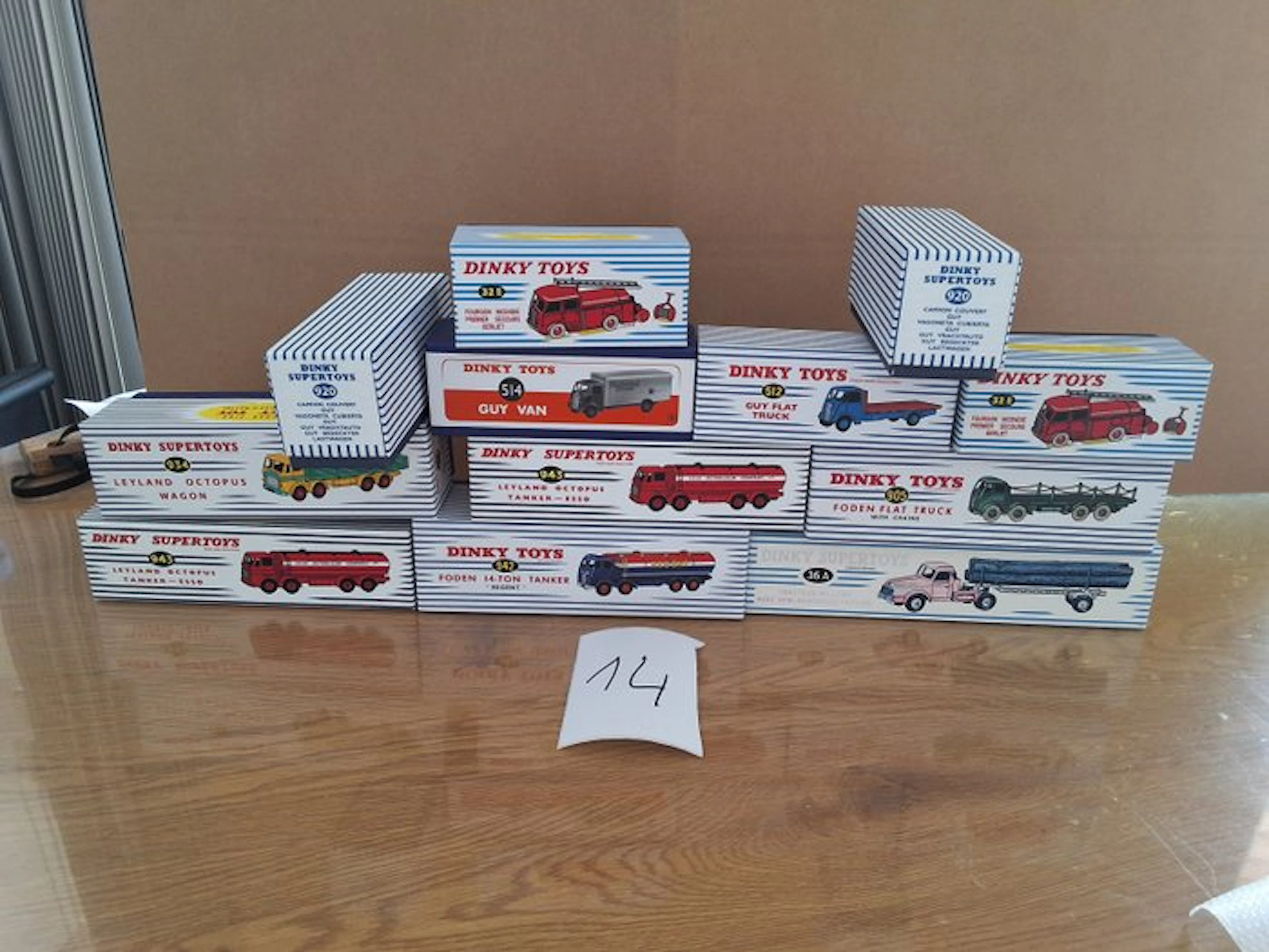 Dinky Toys Not to scale - Model truck (12) - Dinky...