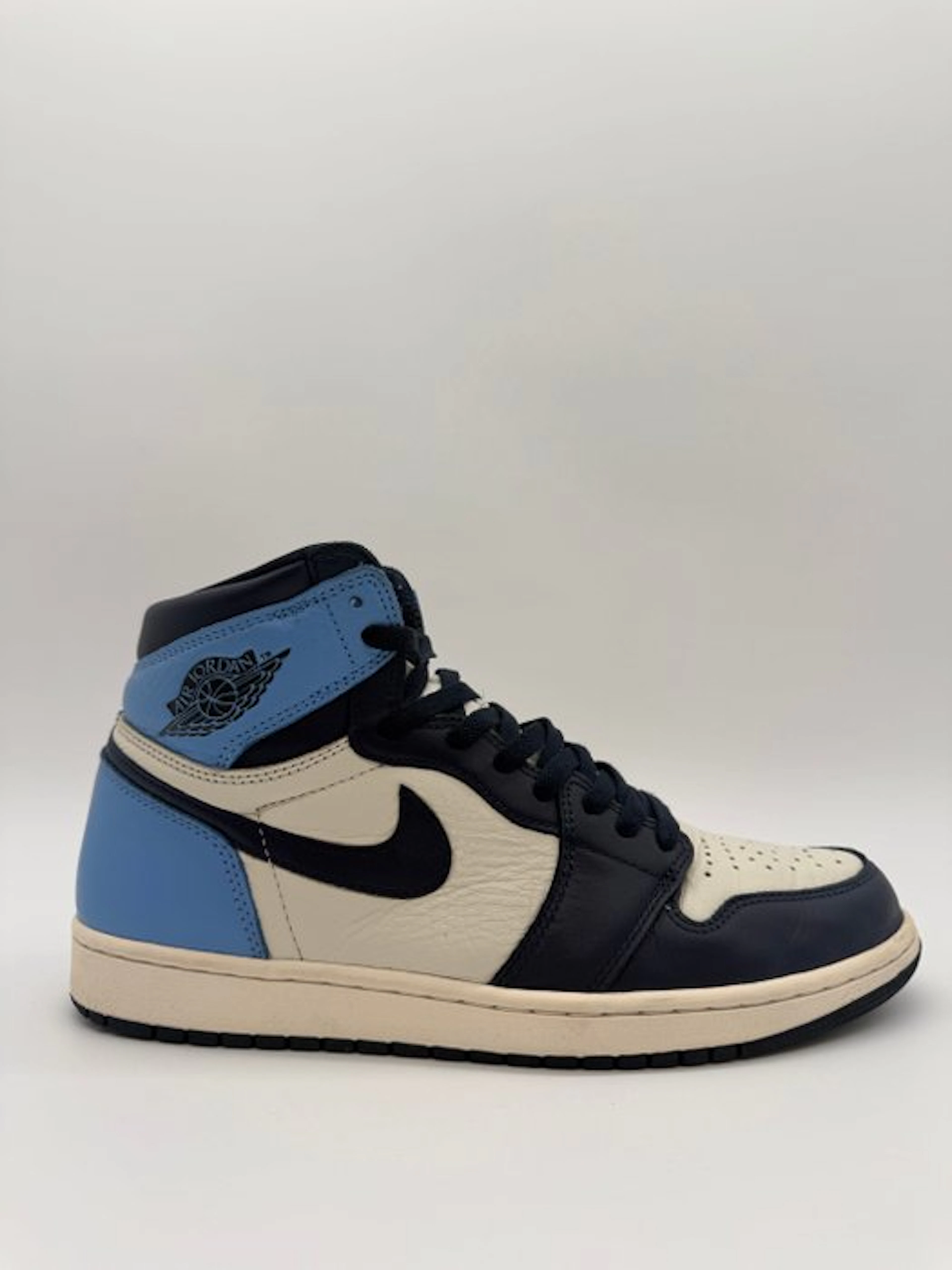 Nike - Nike Jordan 1 Retro High Obsidian - Sneakers - Size: EU 44.5