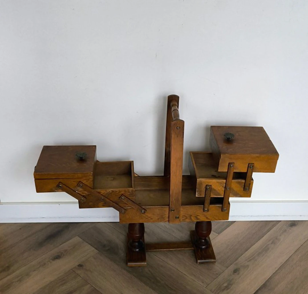 Handmade - Sewing box - Harmonica sewing basket on stand - Wood