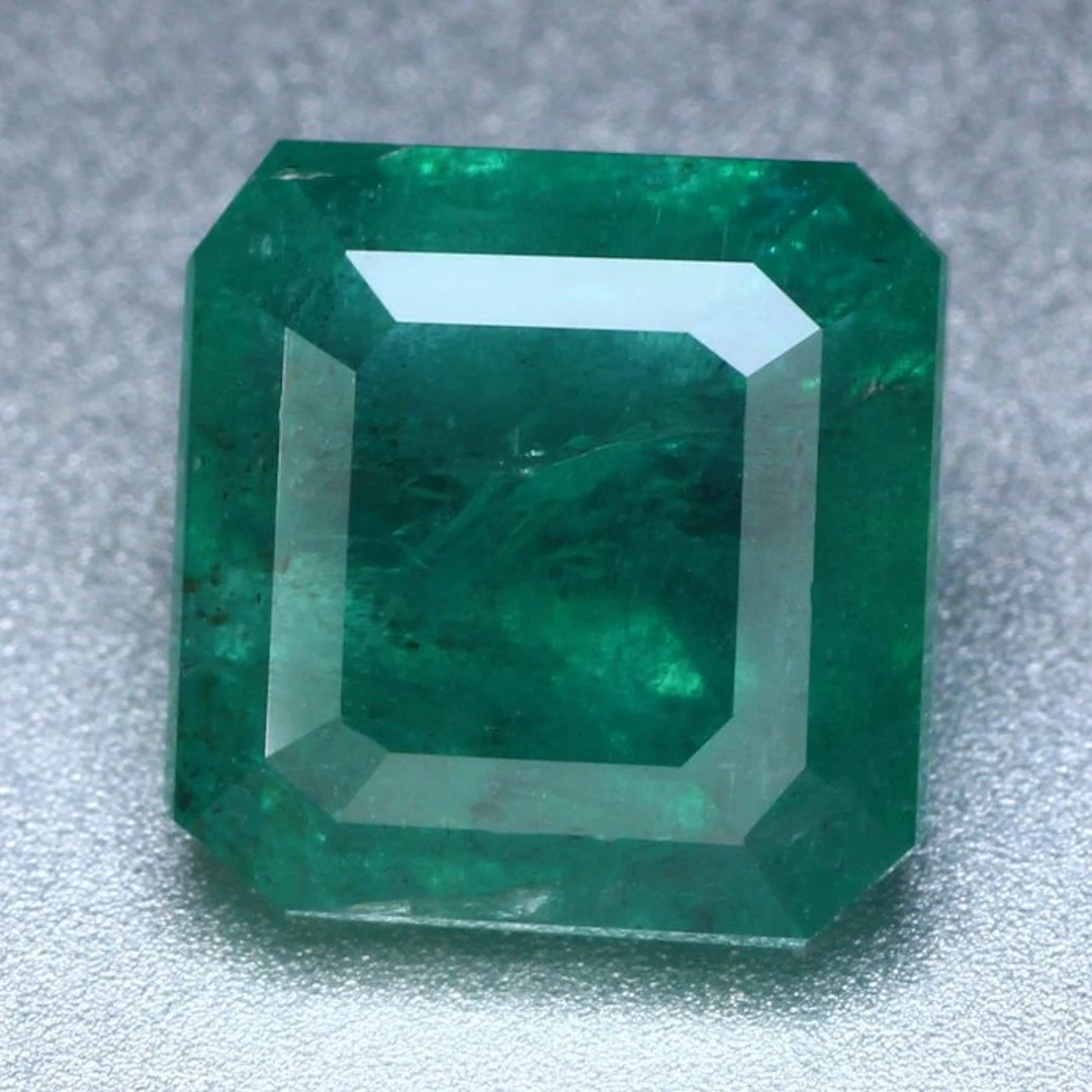 1 pcs Green Emerald - 3.82 ct - Bellerophon Gemlab