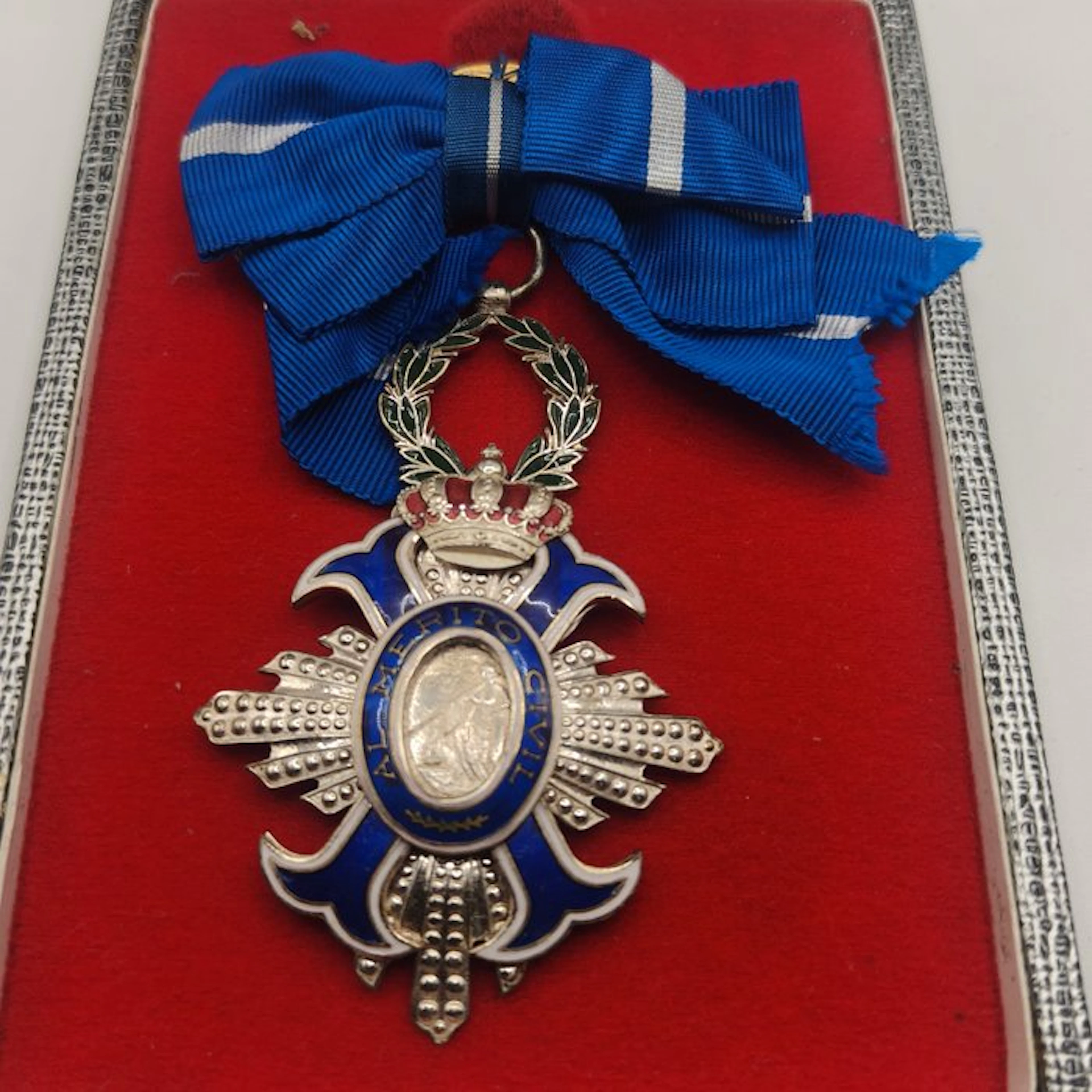 Spain - Military medal - Cross Medal of the Order of Civil Merit –