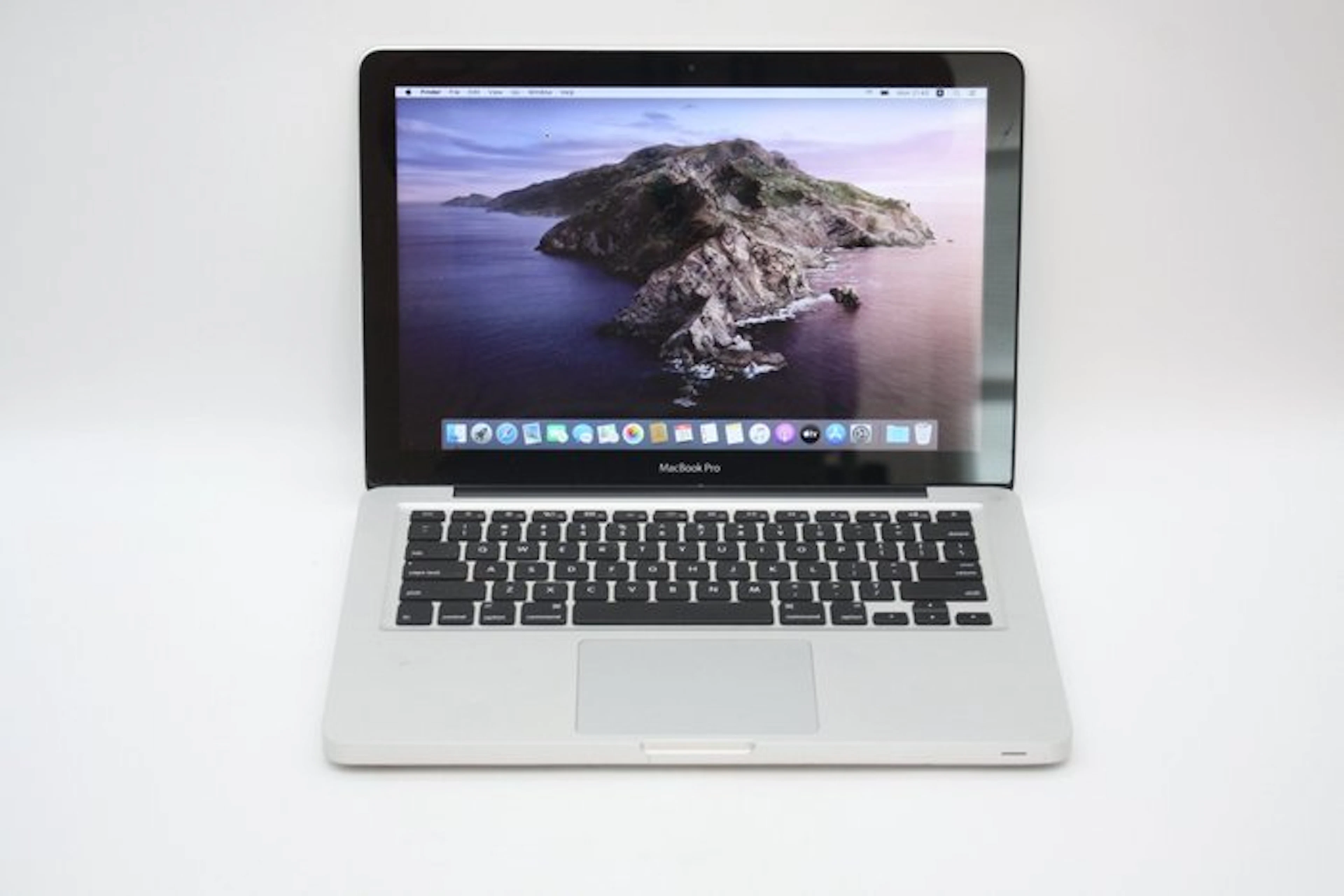 Rare find: Apple MacBook Pro 13 inch | Intel Core i7...