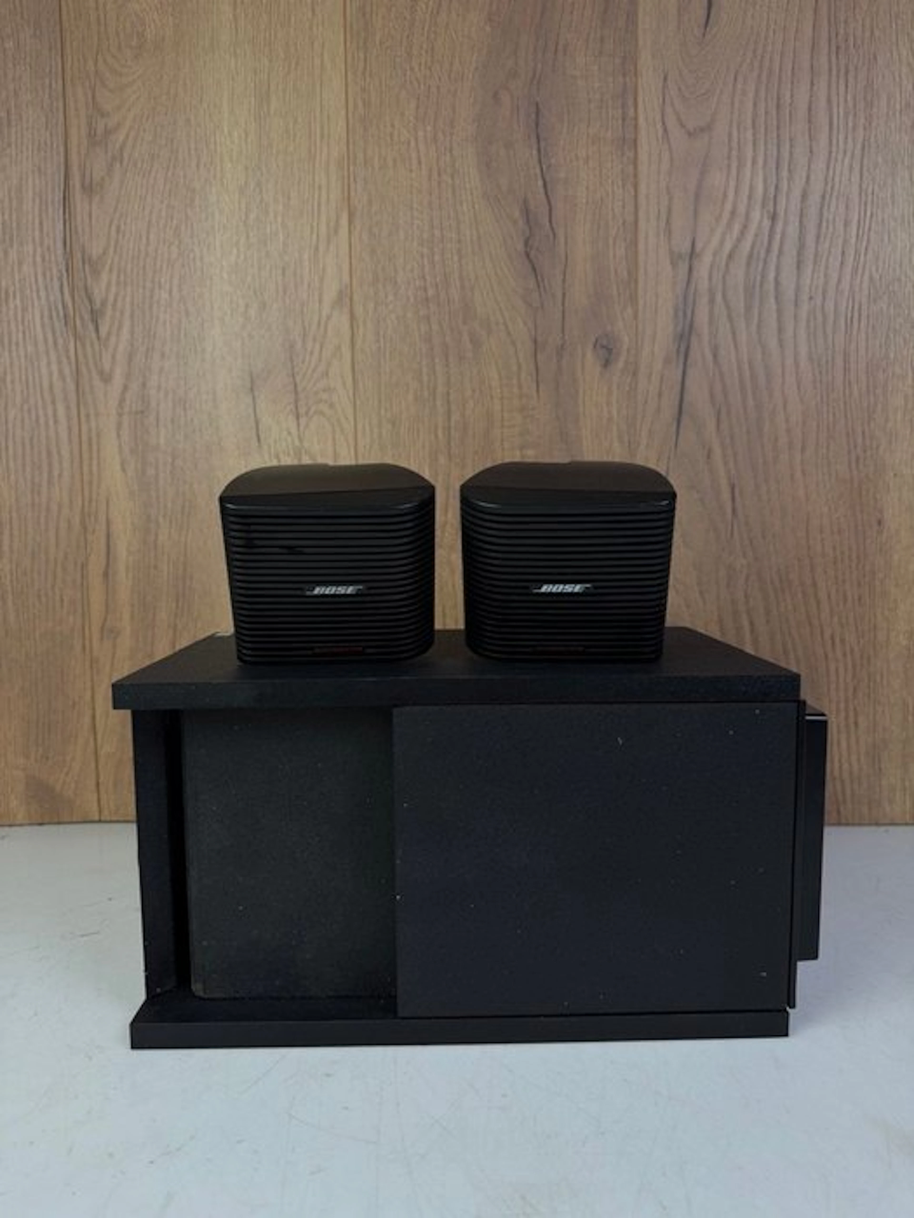 Bose - Acoustimass® 3 Subwoofer speaker set