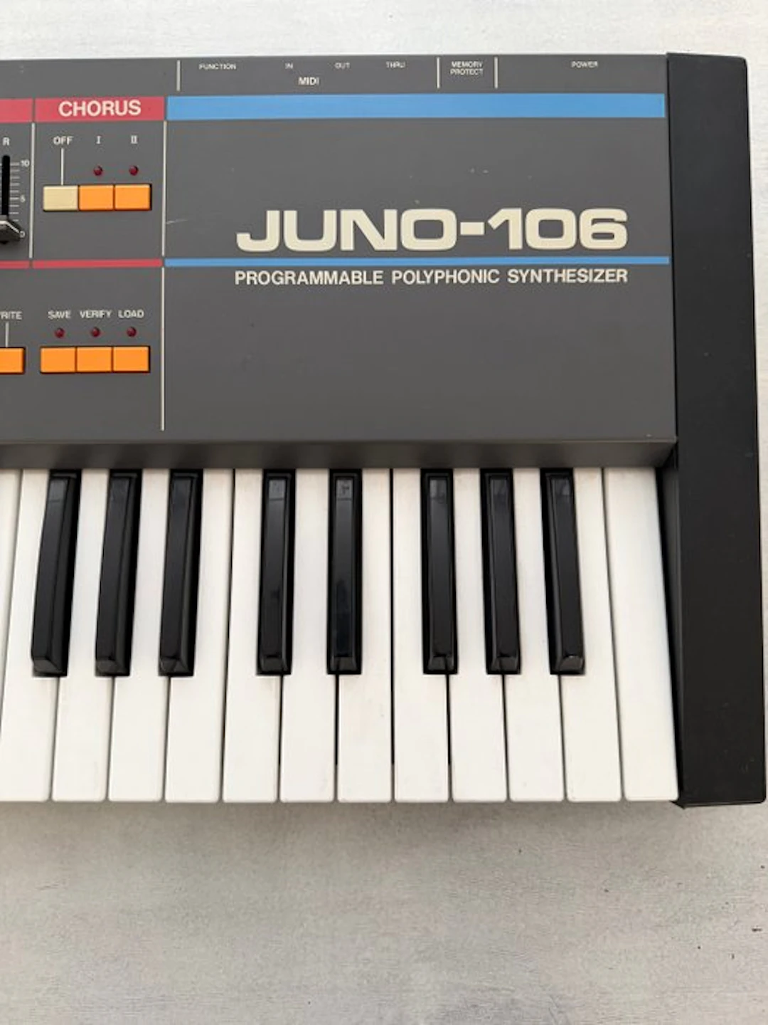 Roland - JUNO-106 - - Keyboard - Japan - 1980 (No reserve price)