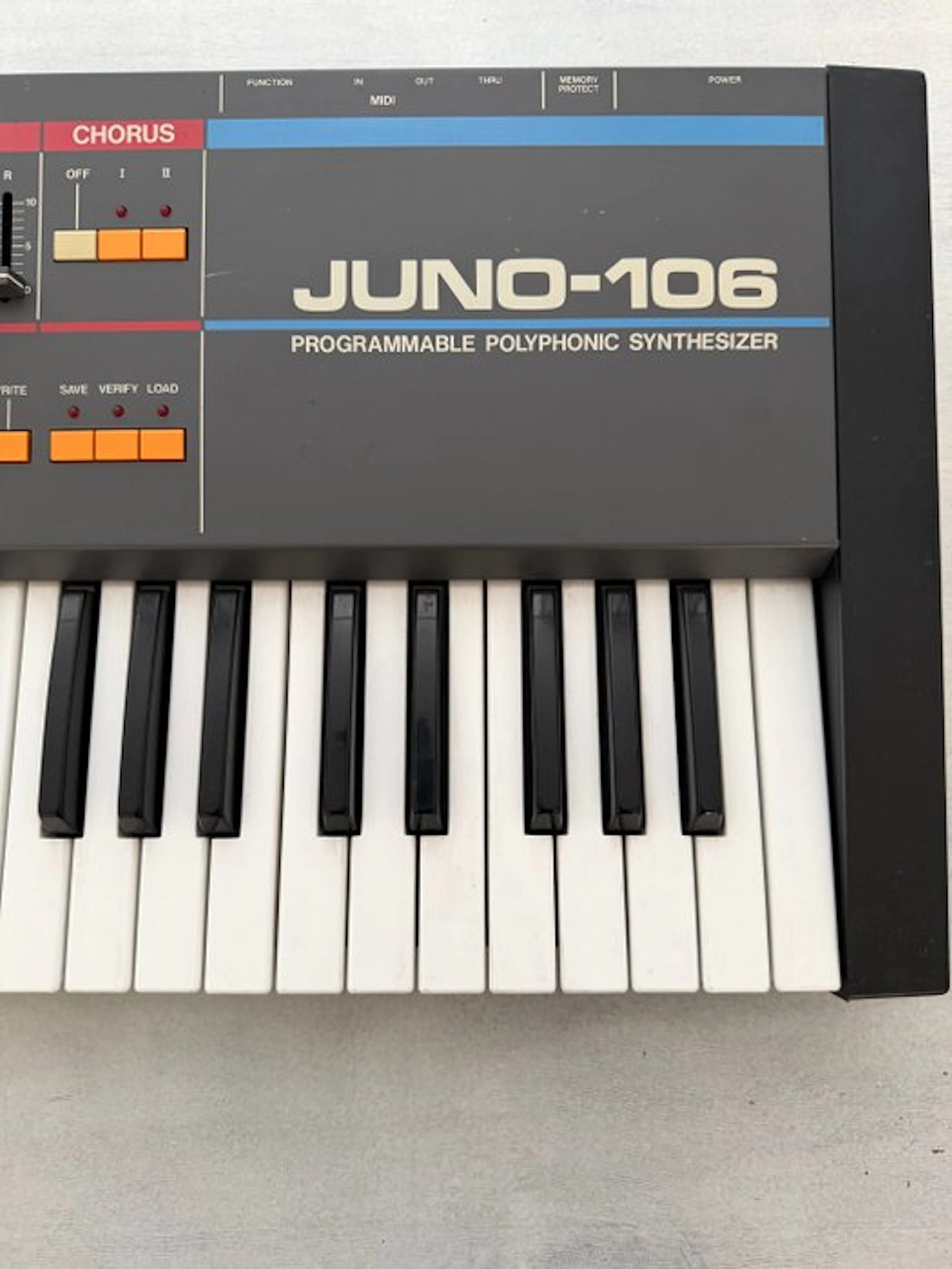 Roland - JUNO-106 - - Keyboard - Japan - 1980 (No reserve price)