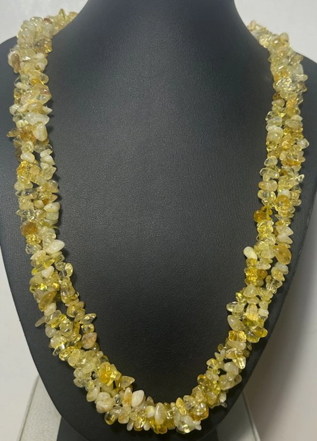 Exclusive necklace