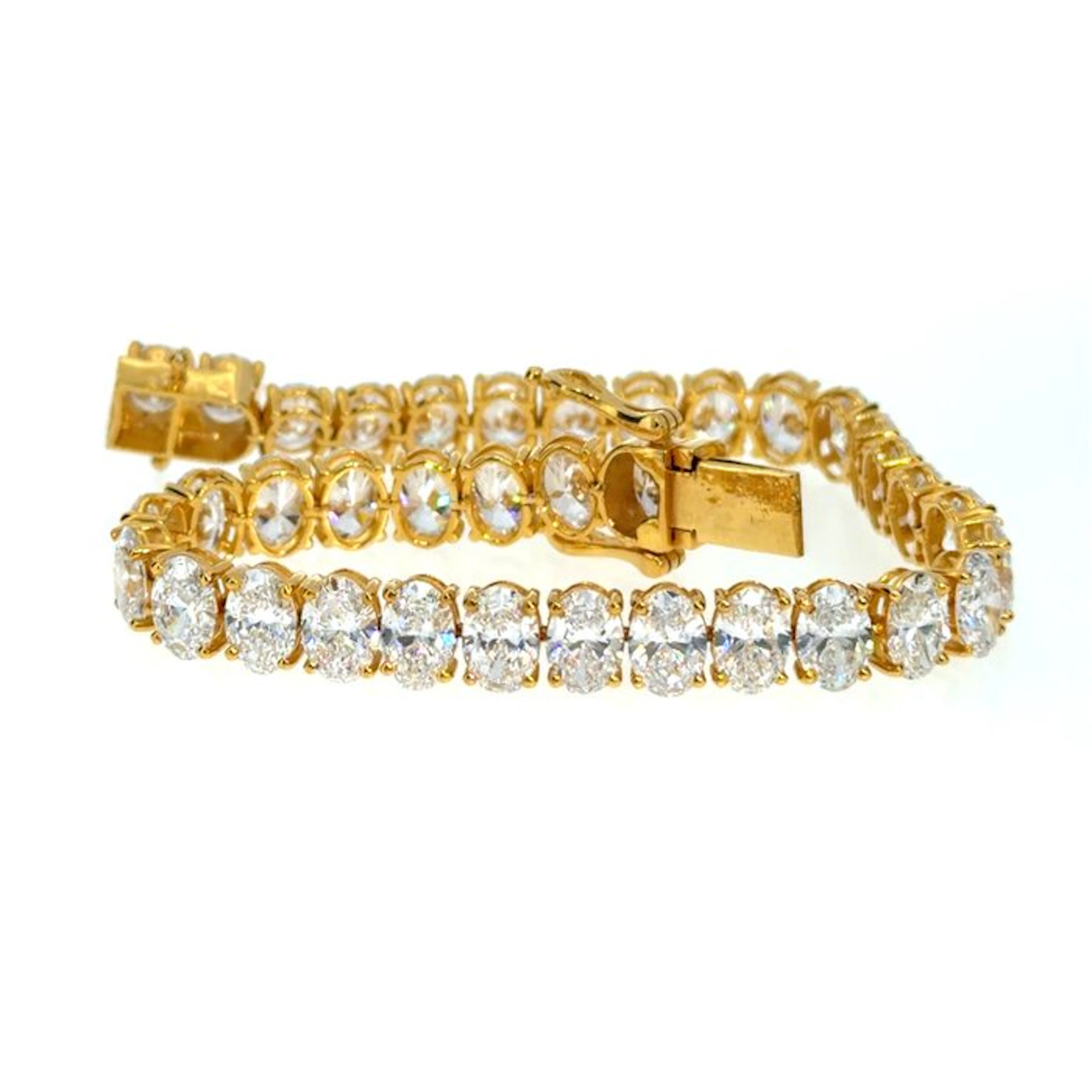 Bracelet - 14 kt. Yellow gold - 18.80ct. tw. Diamond (Lab-grown)