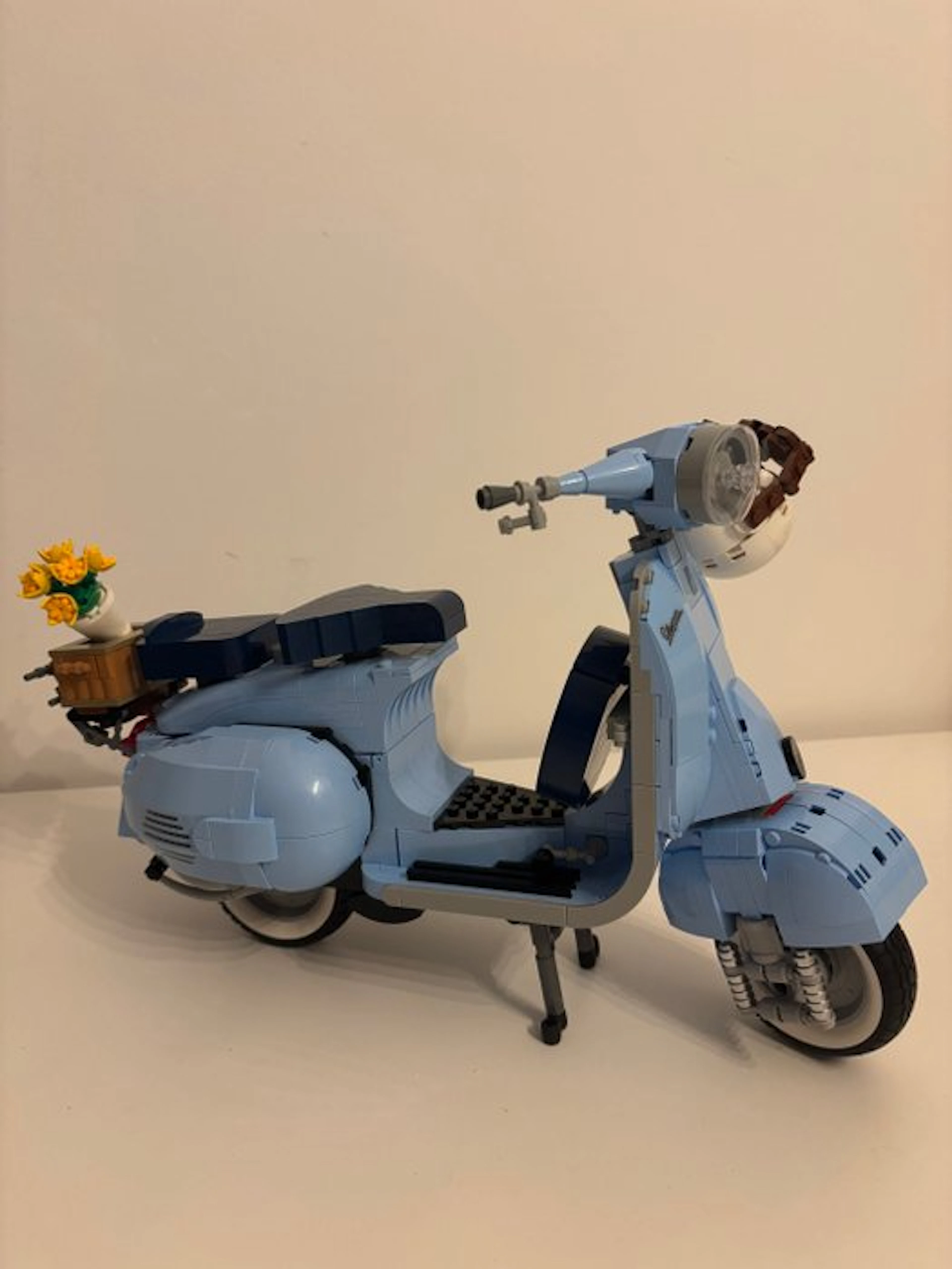 LEGO Set - 10298 - Creator Expert - Vespa 125