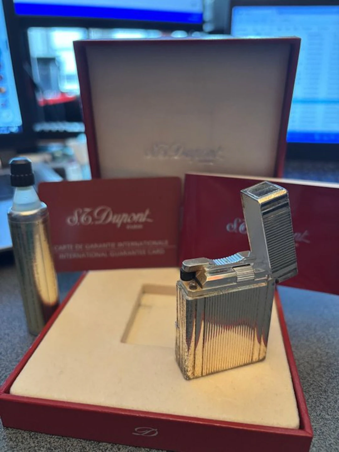 S.T. Dupont - Lighter - Silver plated