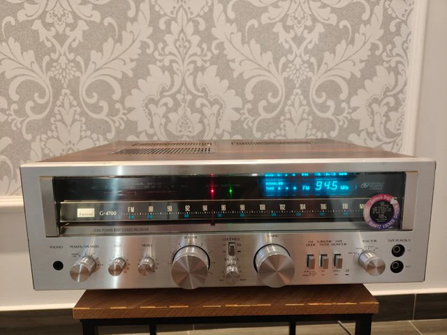 Sansui - G -4700 Solid state stereo receiver