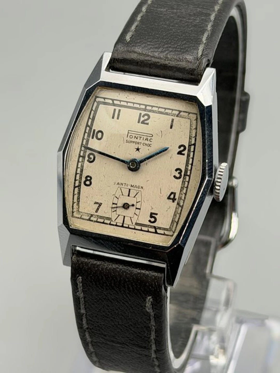 Pontiac - Support Choc – Art Deco Tonneau Dress Watch...