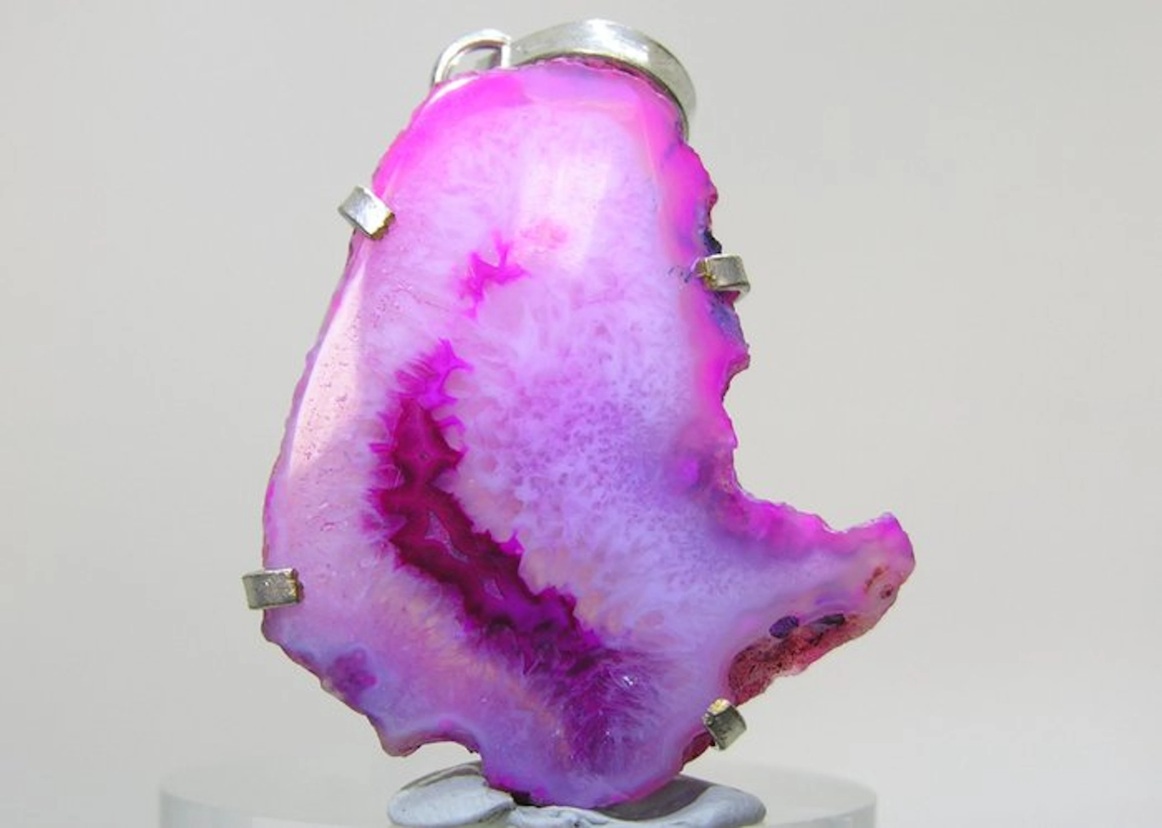 Quartz Agate Geode - Height: 50 mm - Width: 32.6 mm- 10.5 g - (1)