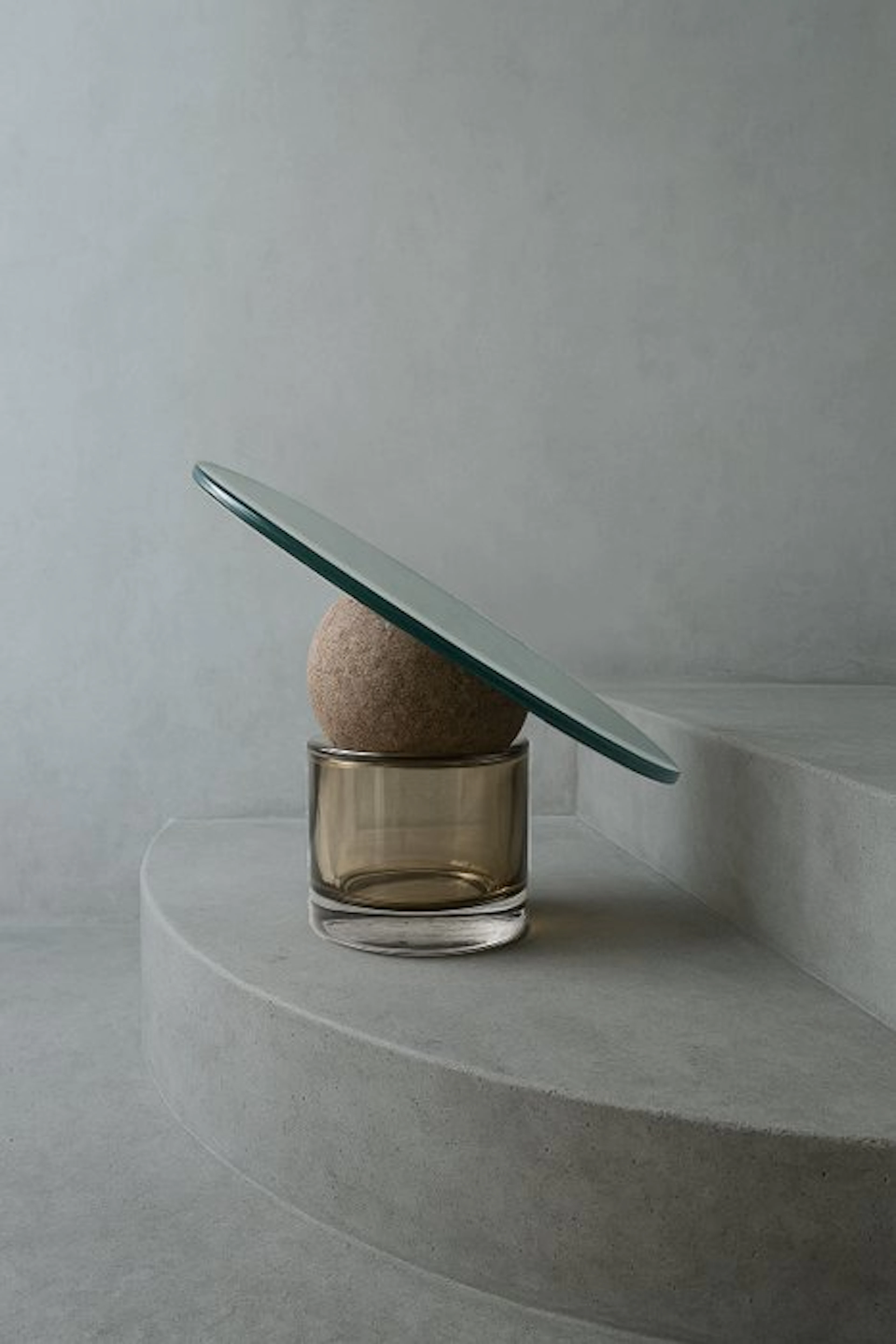 Clémence Birot - Table mirror- Astra 24 - Amber - Hand-blown glass, shiny