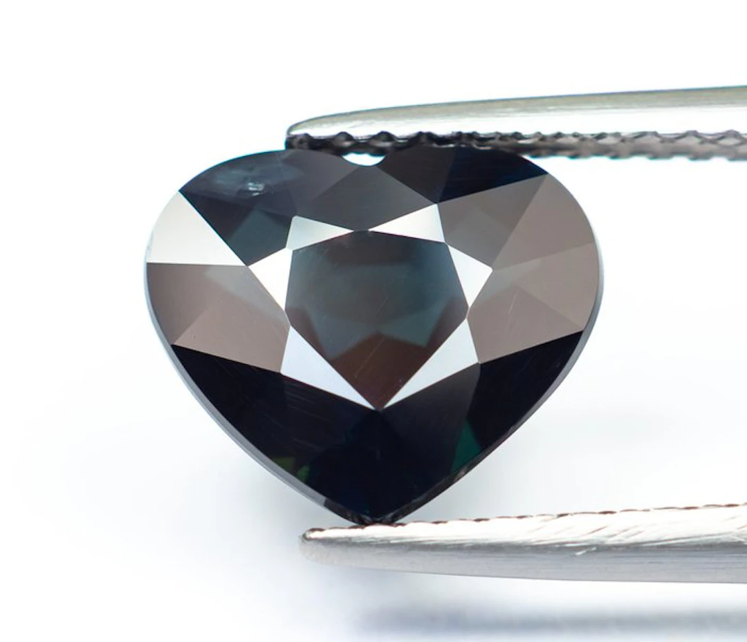 No reserve price Sapphire - 3.44 ct - Bellerophon Gemlab - Deep Blue