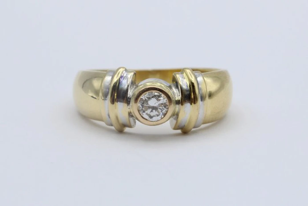 Ring - 18 kt. Yellow gold, White gold - 0.15ct. tw. Diamond (Natural)