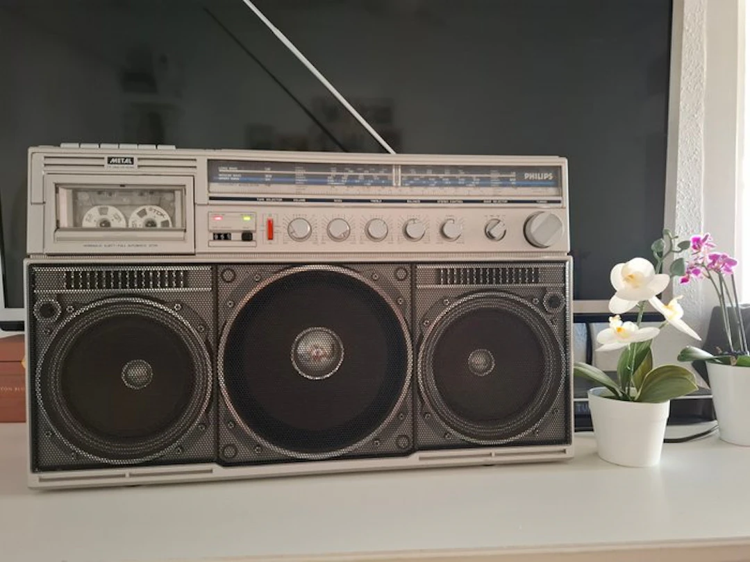 Philips - D8444 'Ghettoblaster' / Portable Stereo Cassette recorder-player