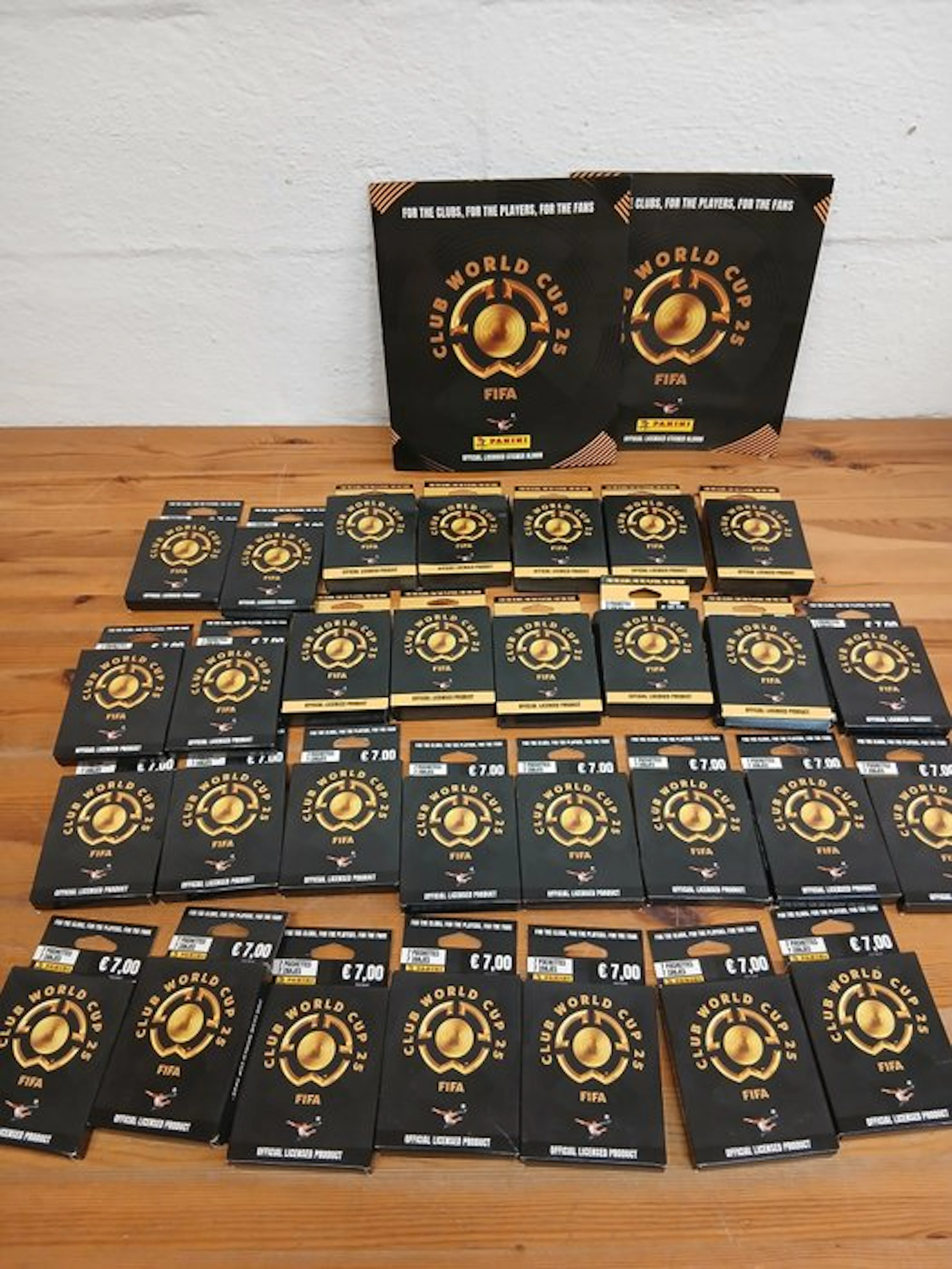 Panini Club 2025 - 2 Empty albums + 30 Eco Pack - Mint (M)